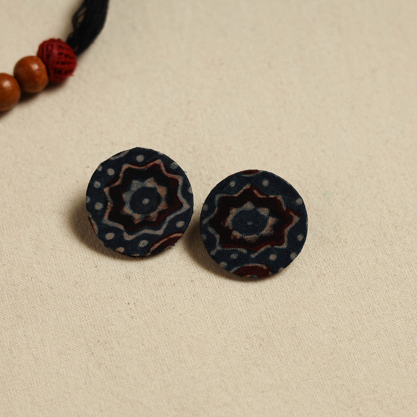 Handcrafted Wooden Beads Fabart Necklace Set 47