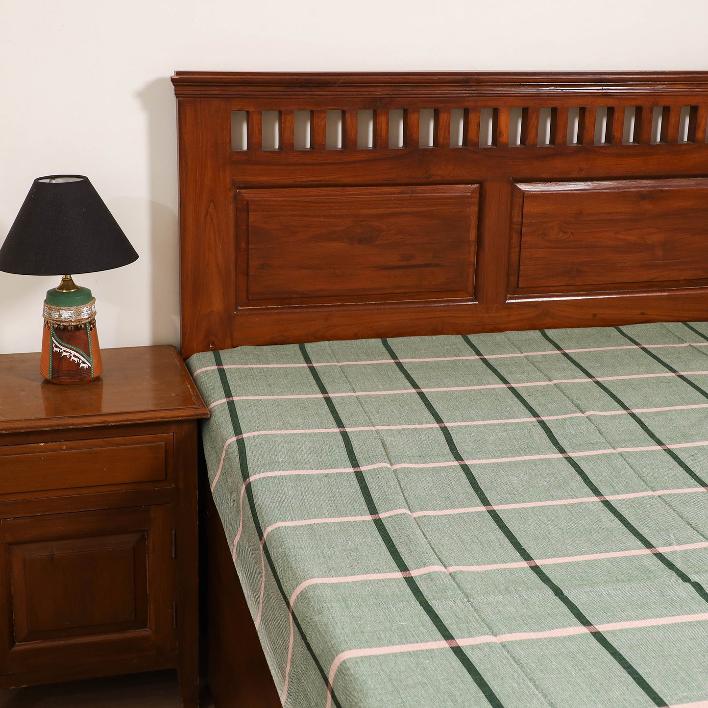 Handloom Cotton Single Bedsheet (90 x 60 in) 330
