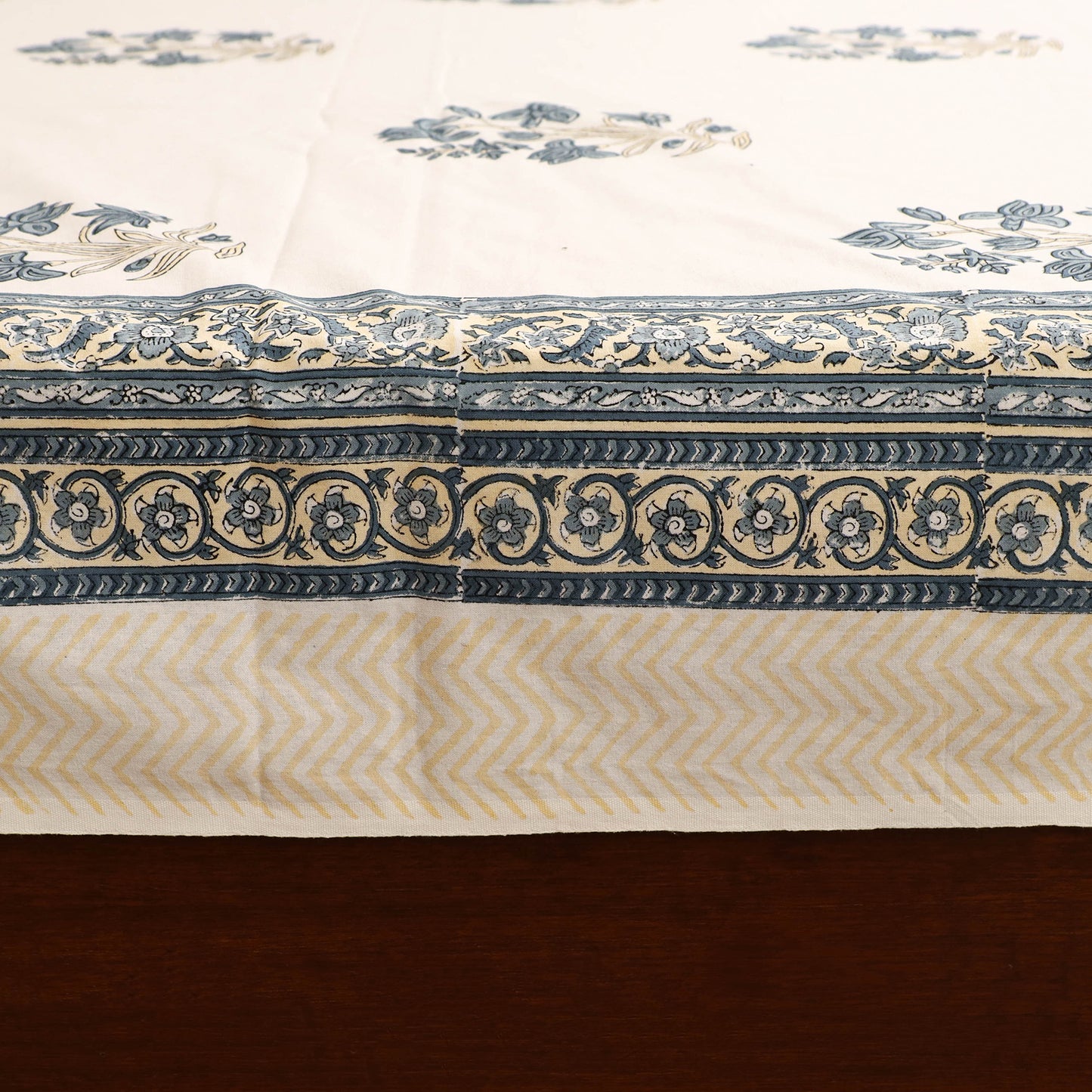 Sanganeri Hand Block Print Cotton Double Bedsheet Set (108 x 90 in) 03