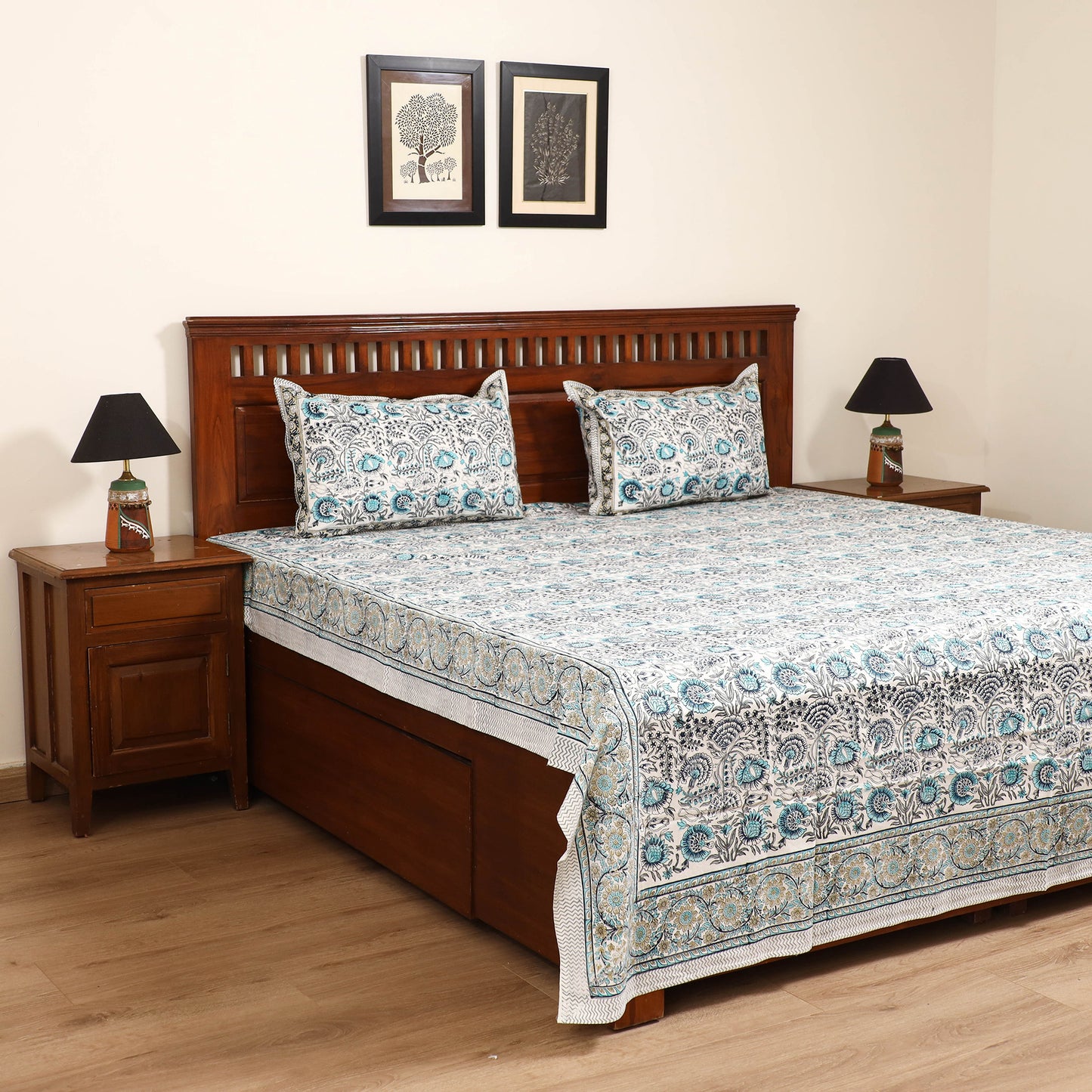Sanganeri Hand Block Print Cotton Double Bedsheet Set (108 x 90 in) 05