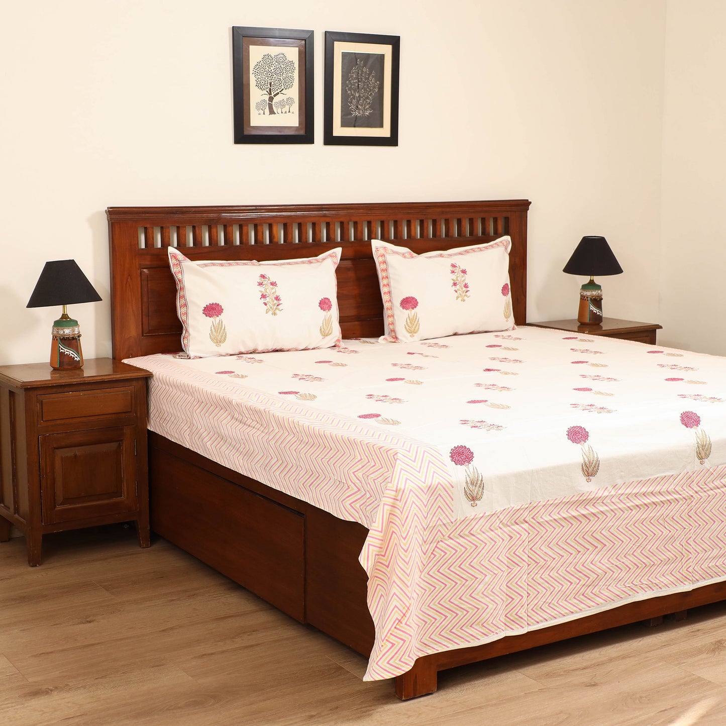 Sanganeri Hand Block Print Cotton Double Bedsheet Set (108 x 90 in) 18