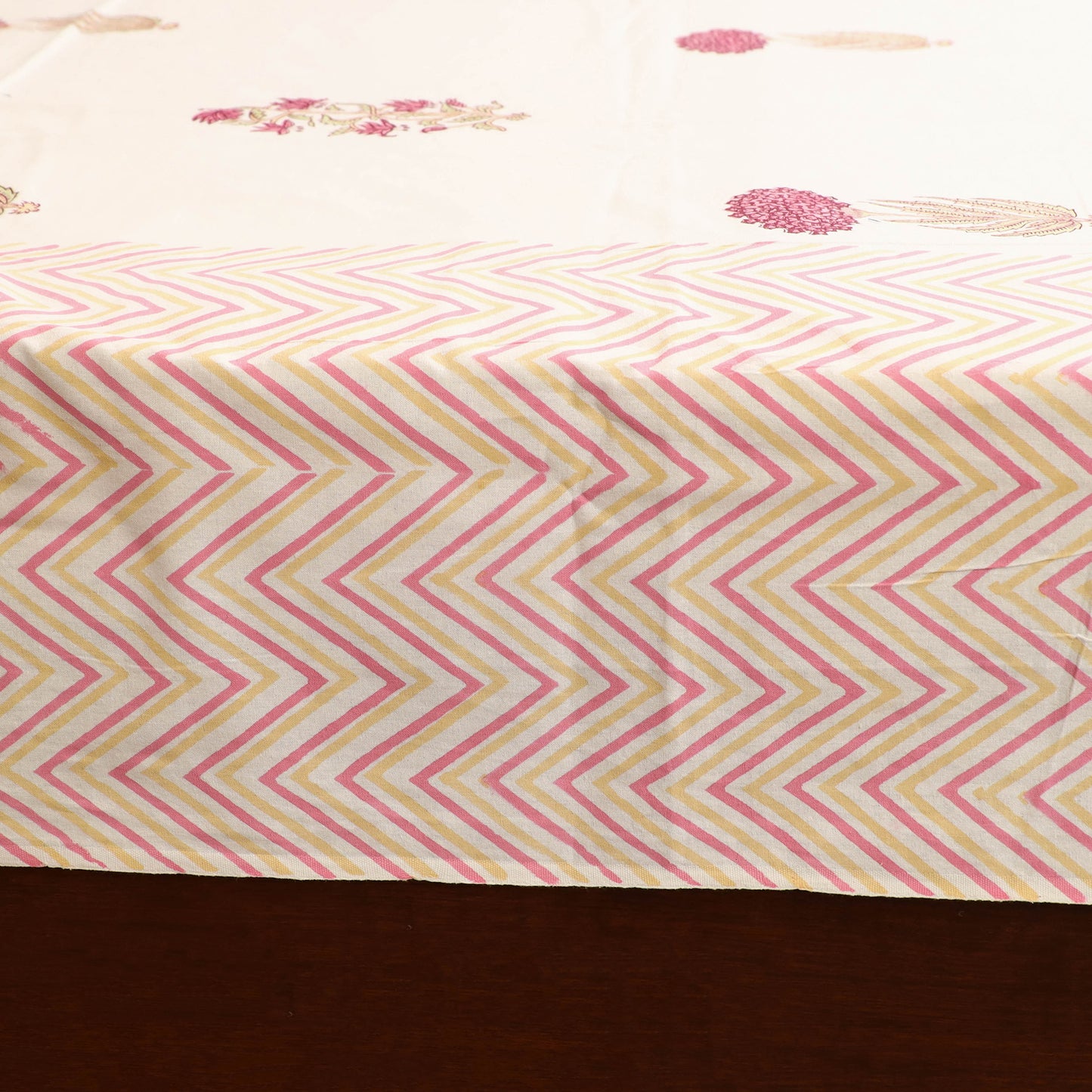 Sanganeri Hand Block Print Cotton Double Bedsheet Set (108 x 90 in) 18
