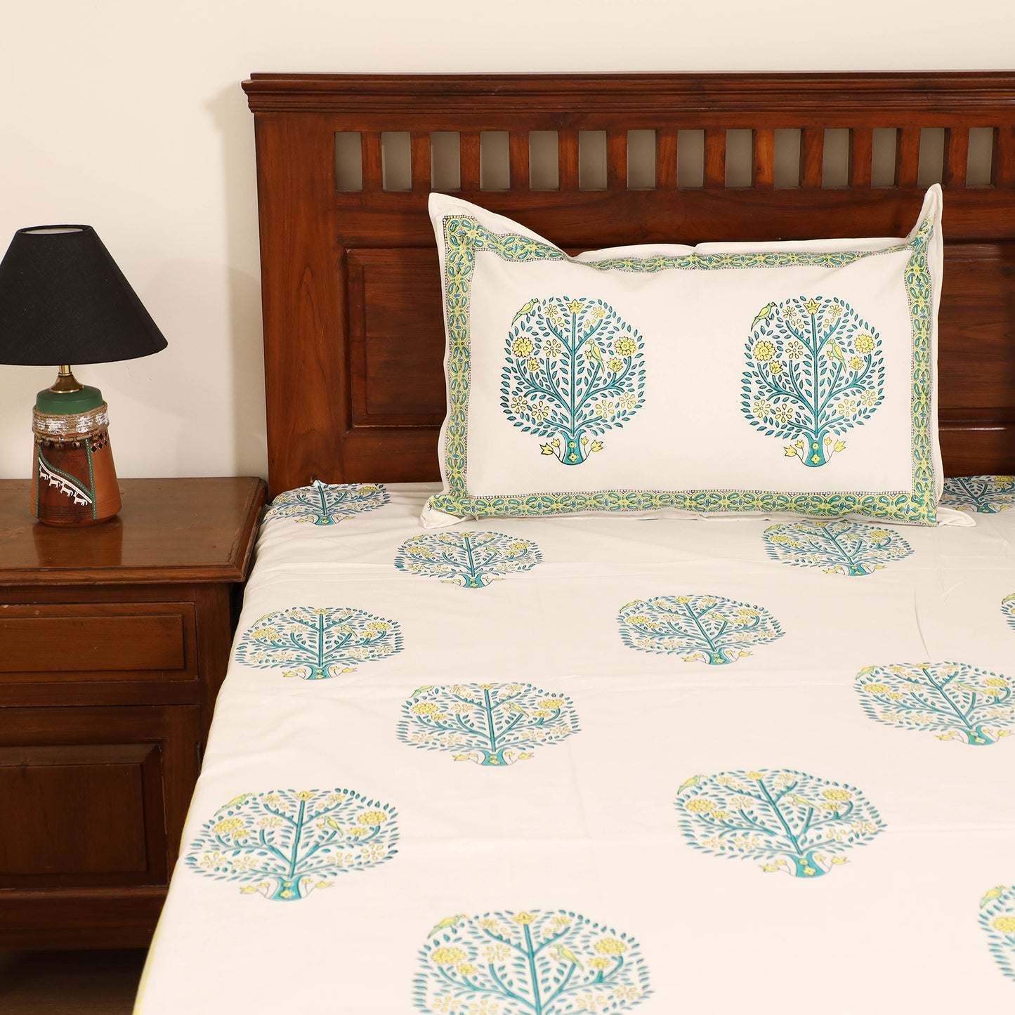 Sanganeri Hand Block Print Cotton Double Bedsheet Set (108 x 90 in) 29