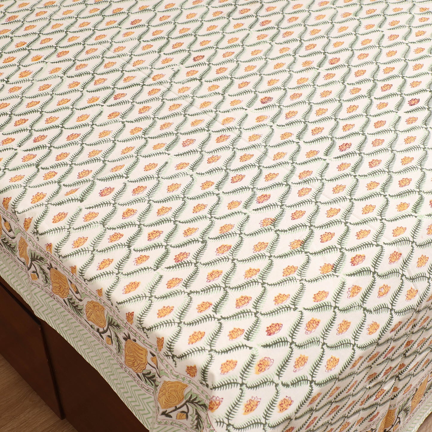 Sanganeri Hand Block Print Cotton Double Bedsheet Set (108 x 90 in) 39