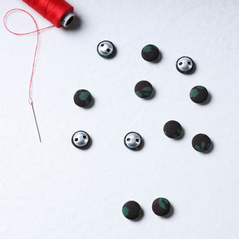 Buttonbaaz Handmade Fabric Button