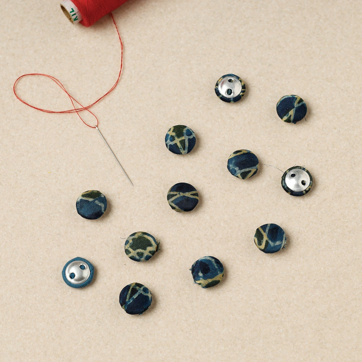 Buttonbaaz Handmade Fabric Button
