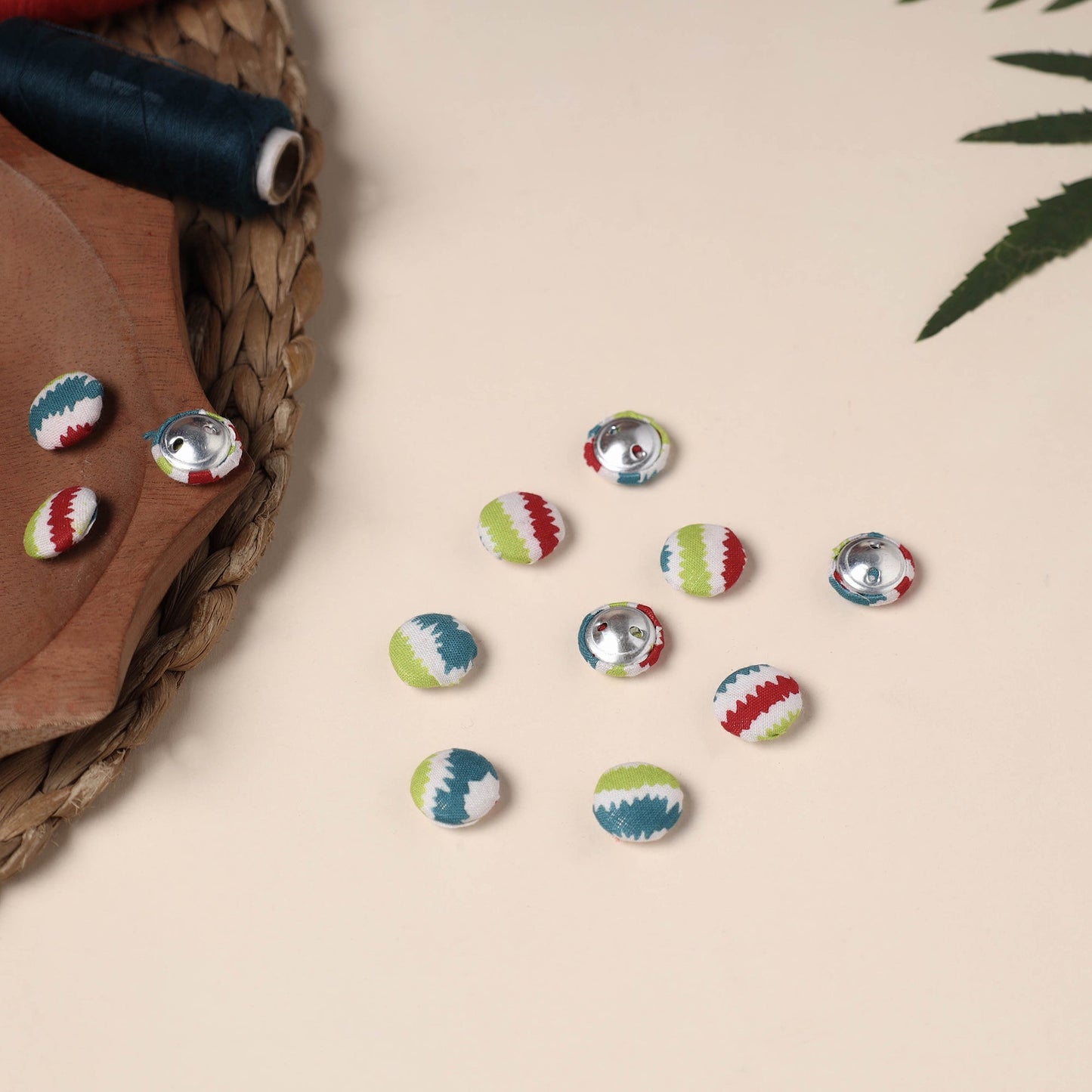 Buttonbaaz Handmade Fabric Button Small