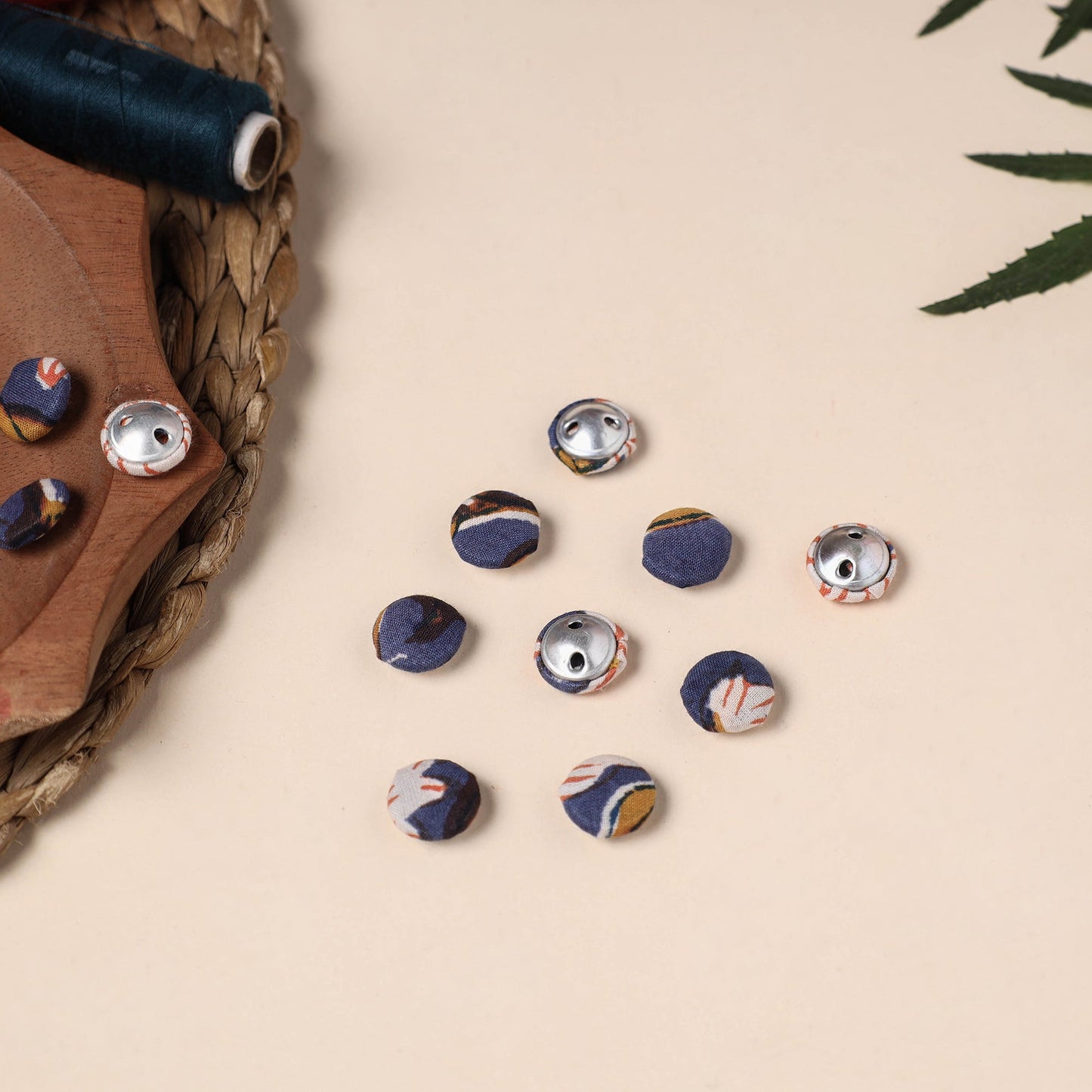 Buttonbaaz Handmade Fabric Button Small