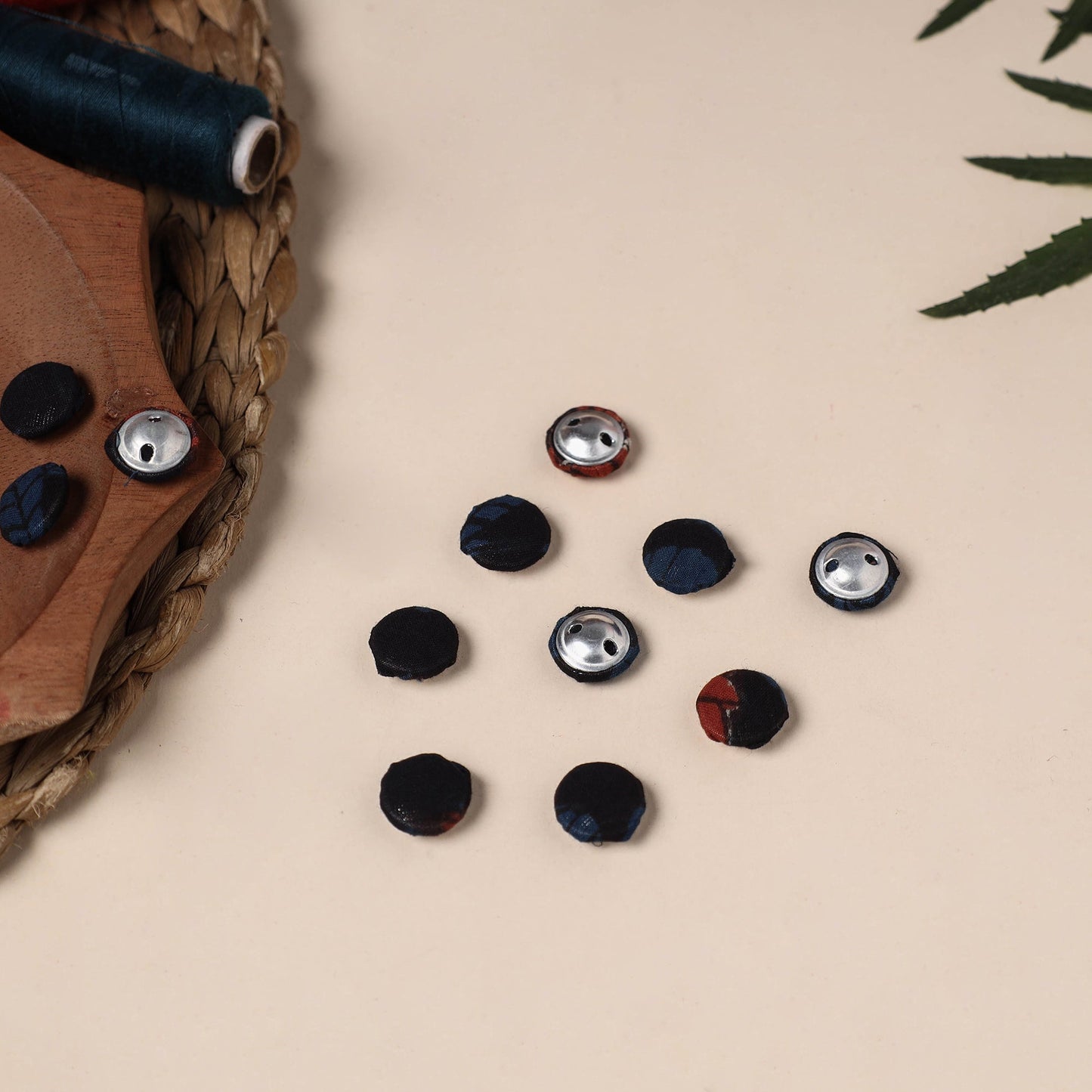 Buttonbaaz Handmade Fabric Button Small