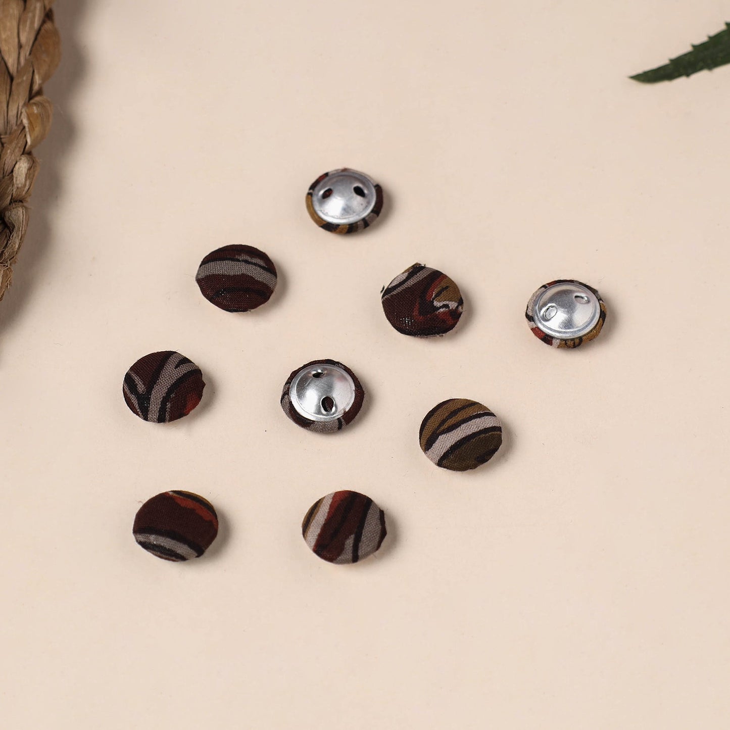 Buttonbaaz Handmade Fabric Button Small