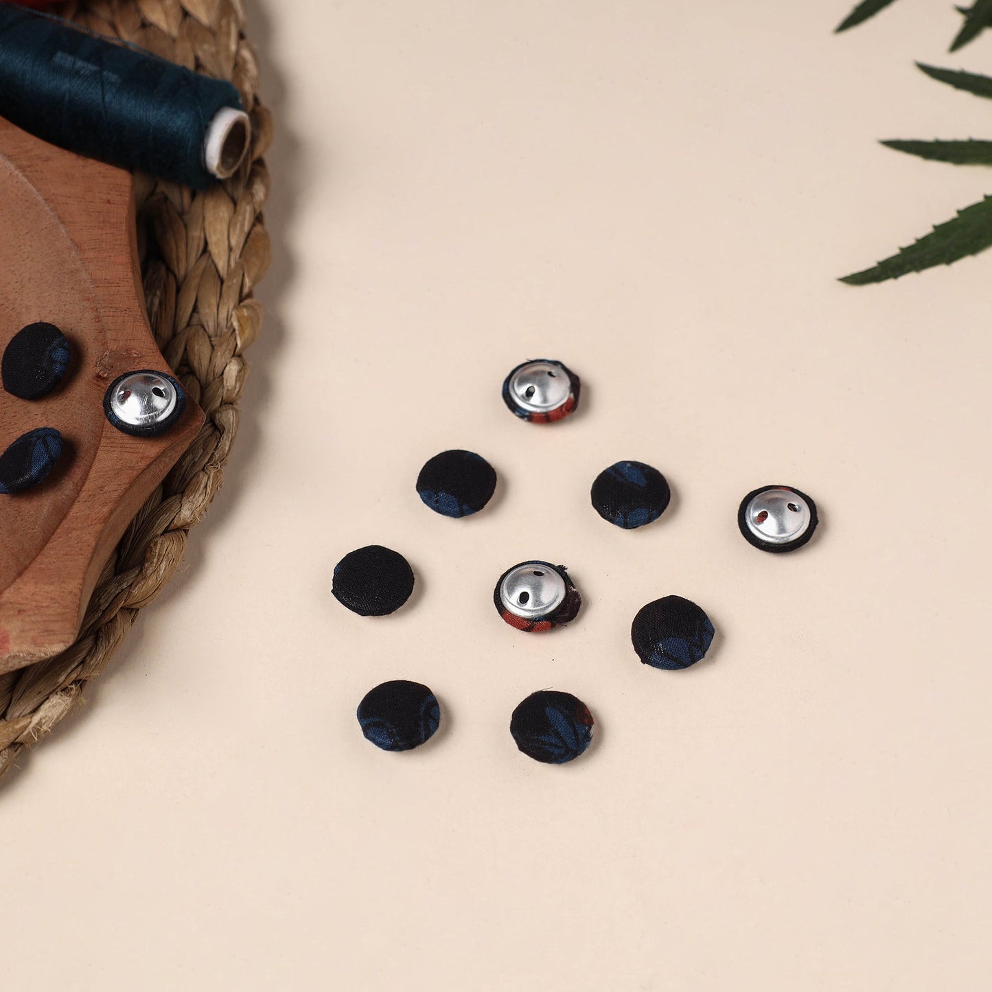 Buttonbaaz Handmade Fabric Button Small