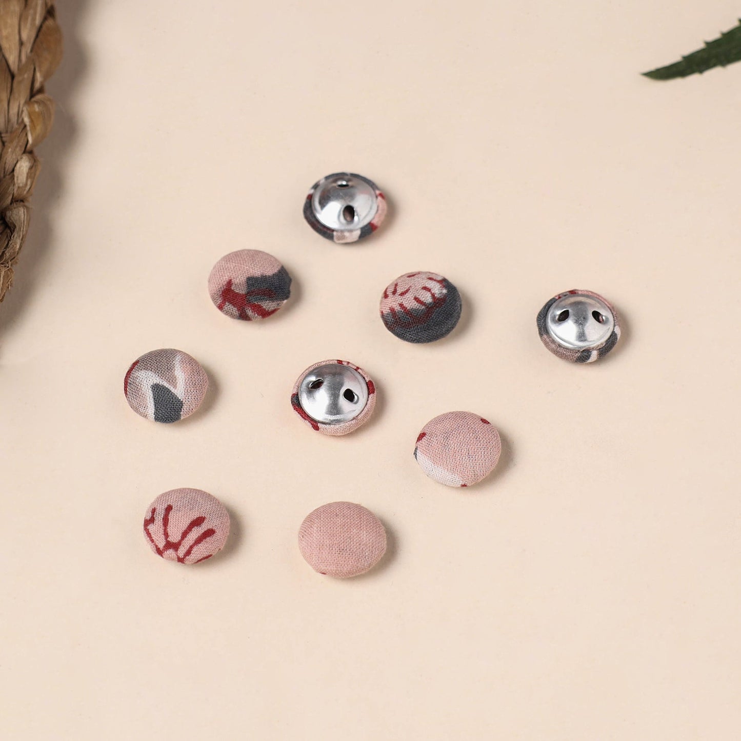 Buttonbaaz Handmade Fabric Button Small