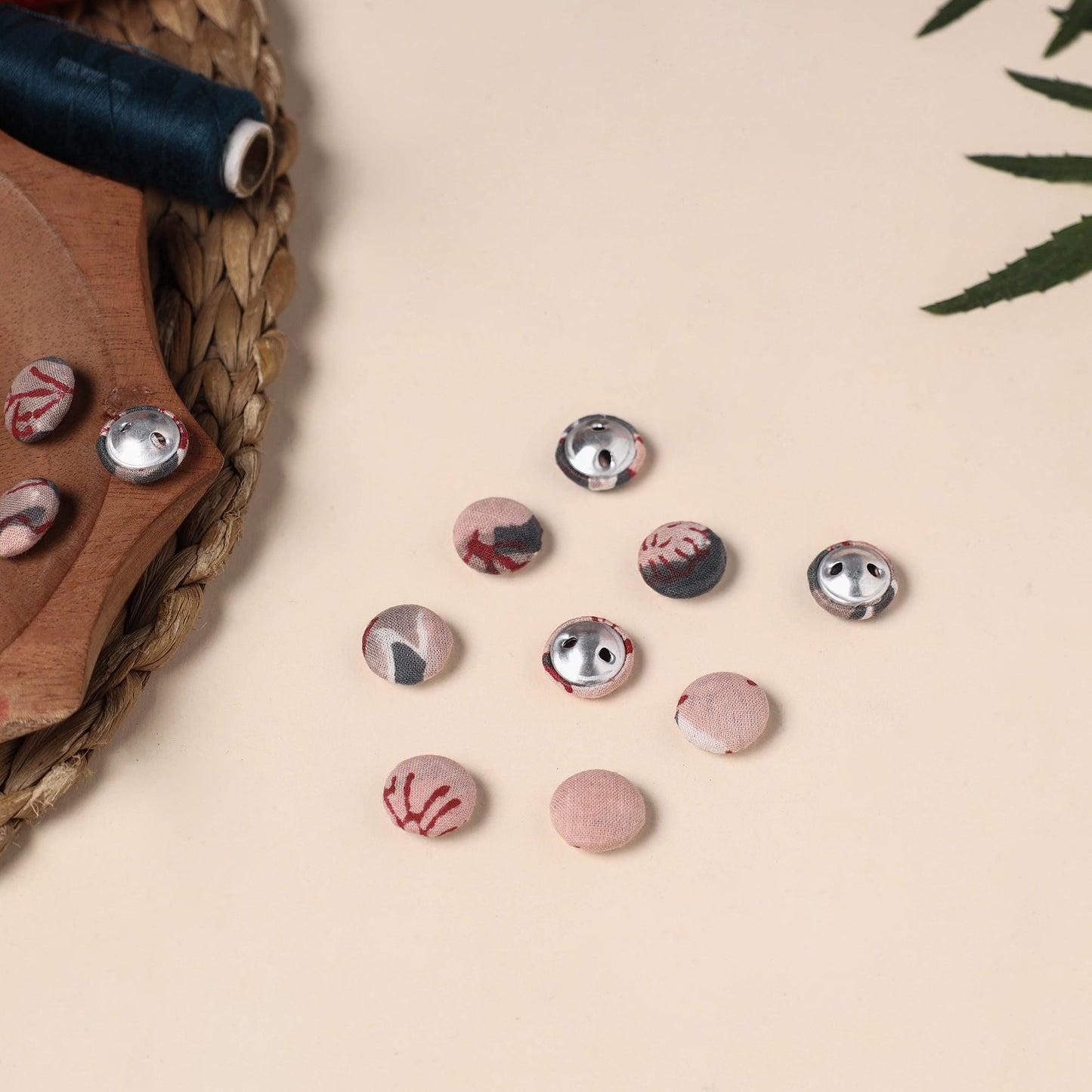 Buttonbaaz Handmade Fabric Button Small
