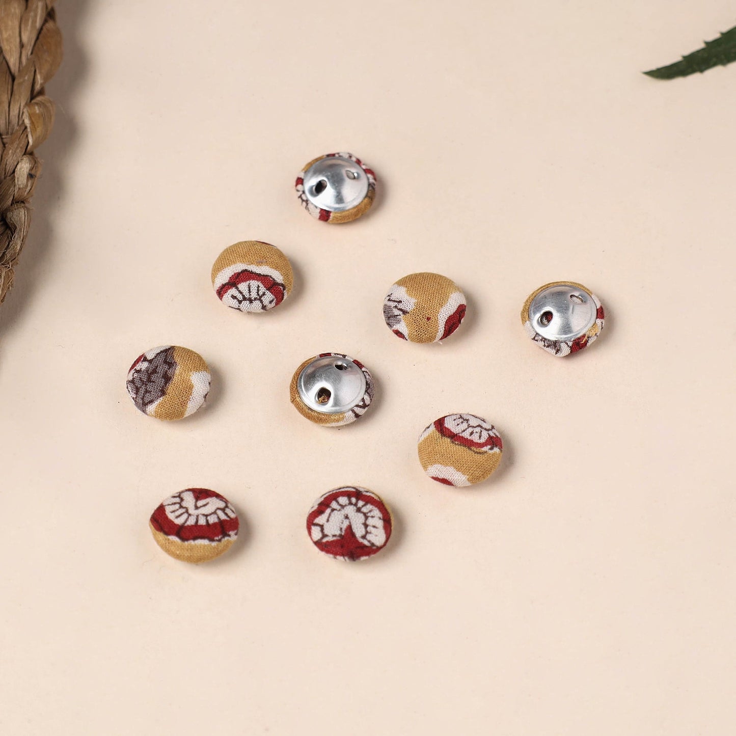 Buttonbaaz Handmade Fabric Button Small