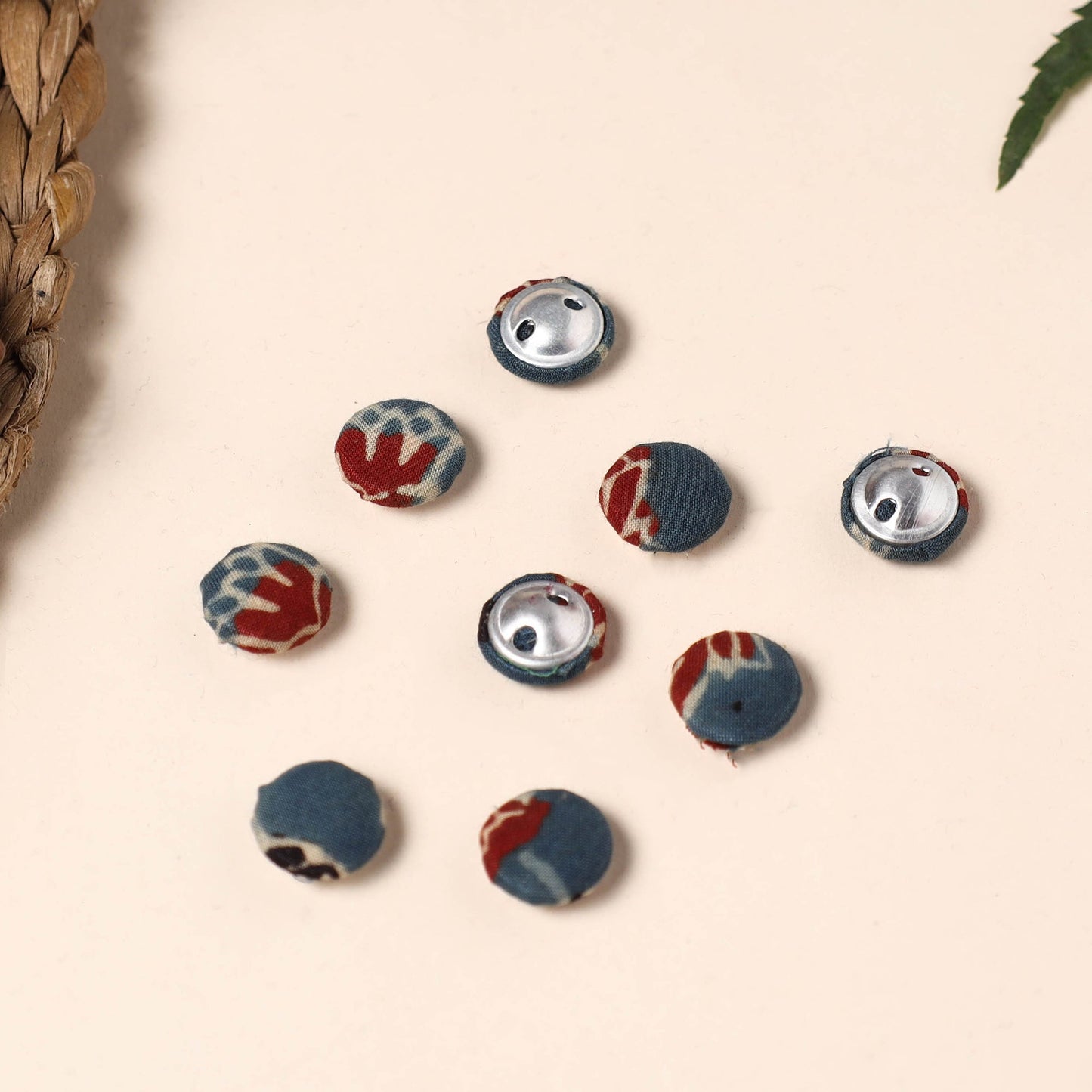 Buttonbaaz Handmade Fabric Button Small