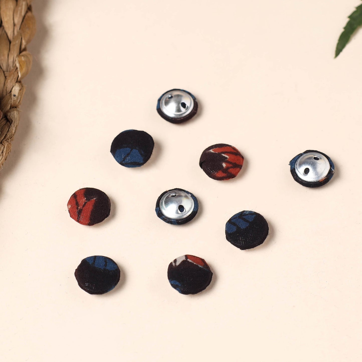 Buttonbaaz Handmade Fabric Button Small