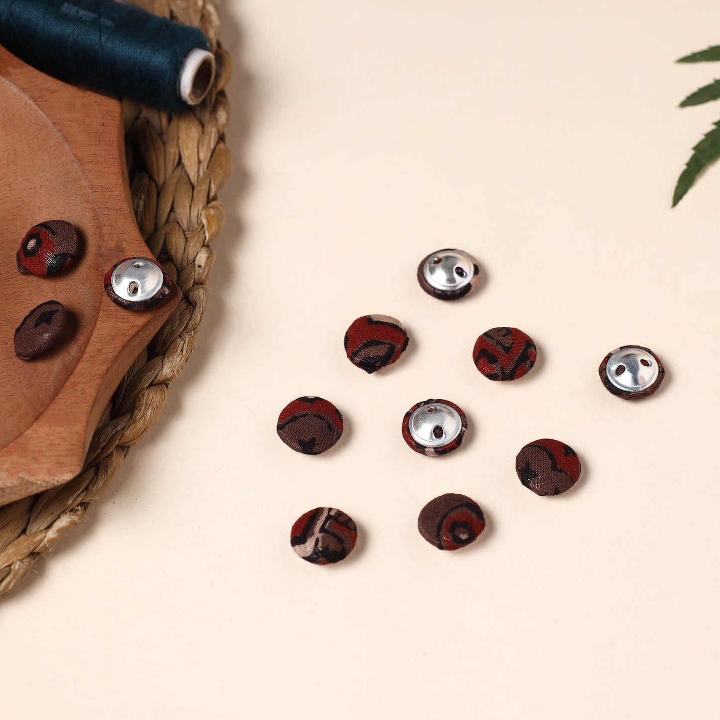 Buttonbaaz Handmade Fabric Button Small