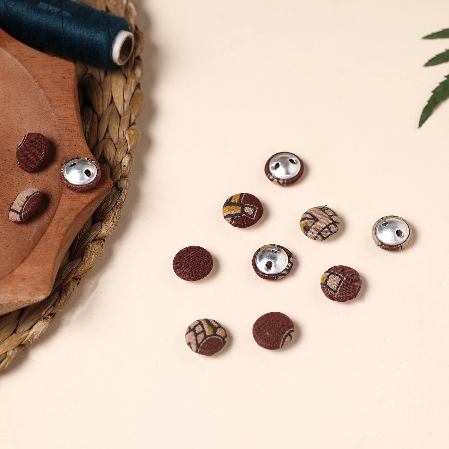 Buttonbaaz Handmade Fabric Button Small