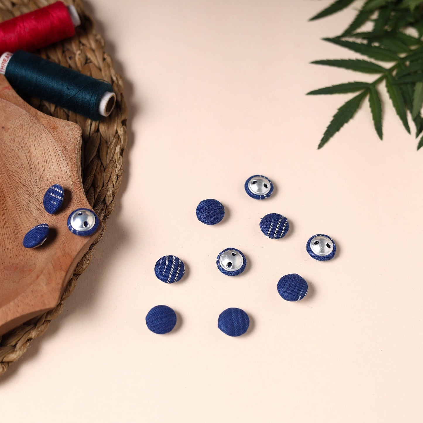 Buttonbaaz Handmade Fabric Button Small