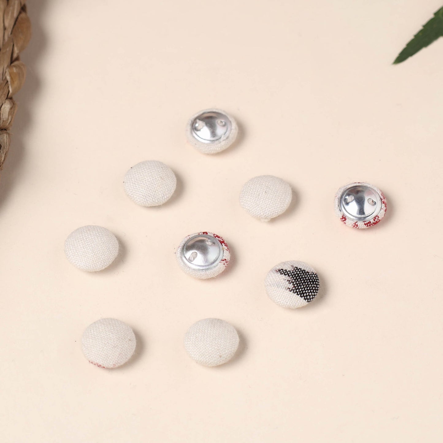 Buttonbaaz Handmade Fabric Button Small