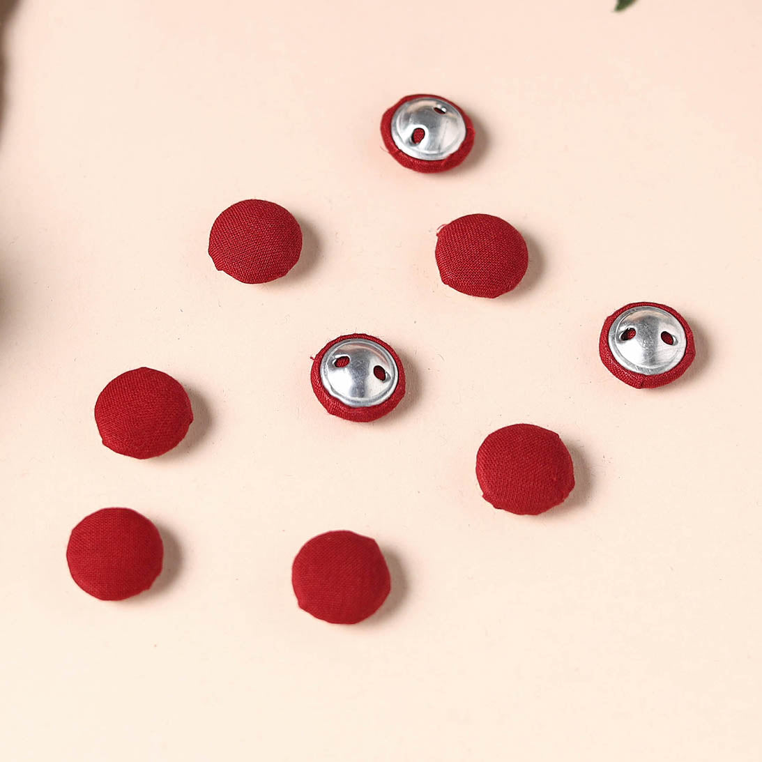 Buttonbaaz Handmade Fabric Button Small