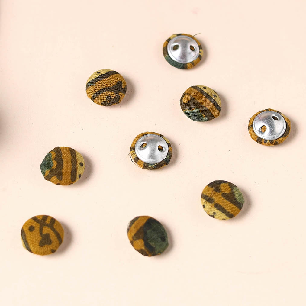 Buttonbaaz Handmade Fabric Button Small