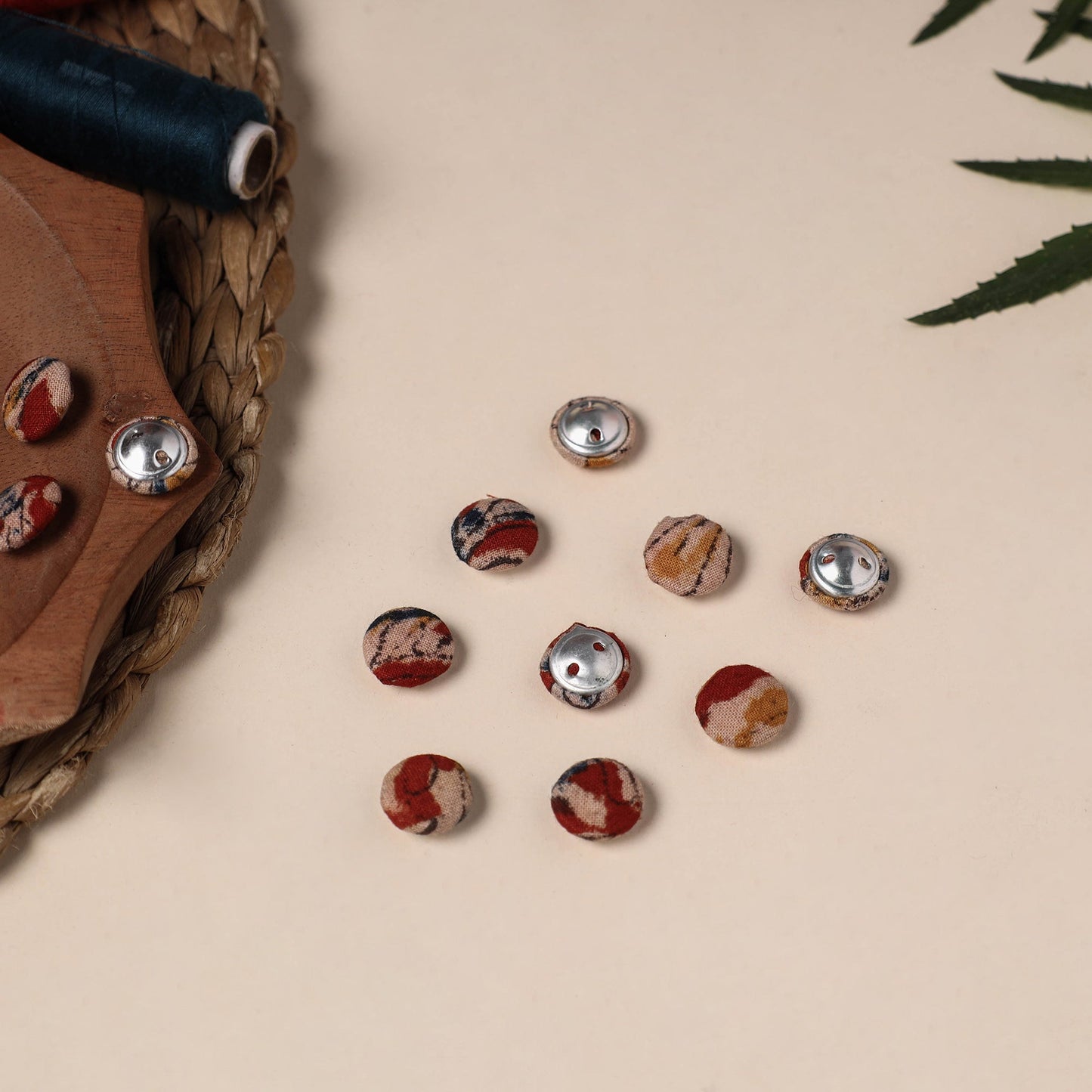 Buttonbaaz Handmade Fabric Button Small