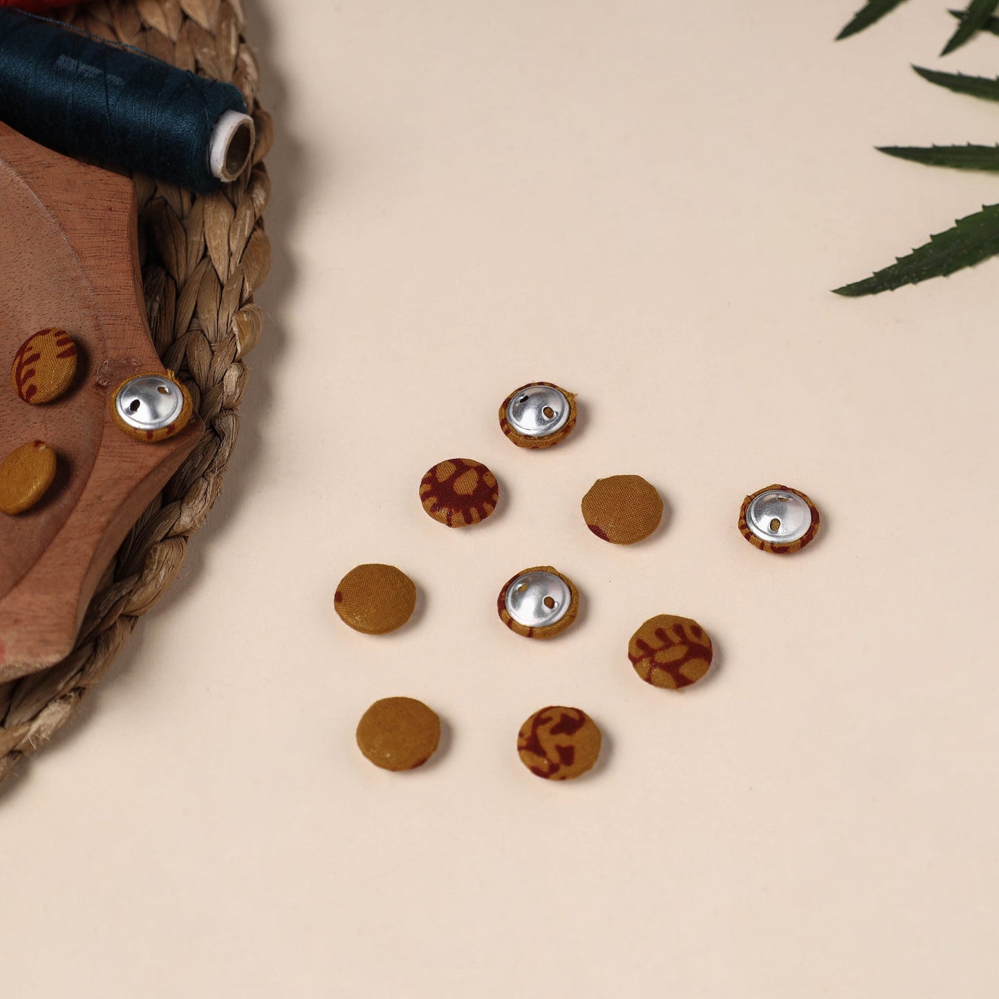 Buttonbaaz Handmade Fabric Button Small