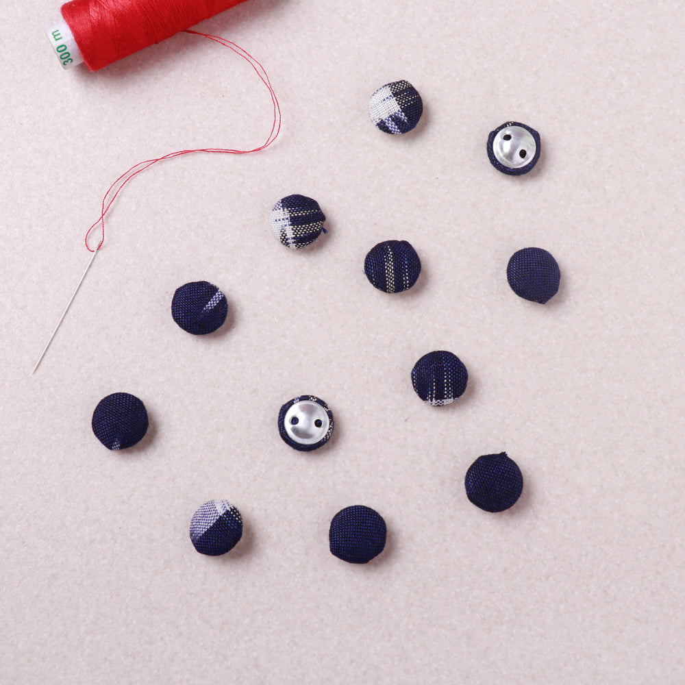 Buttonbaaz Handmade Fabric Button