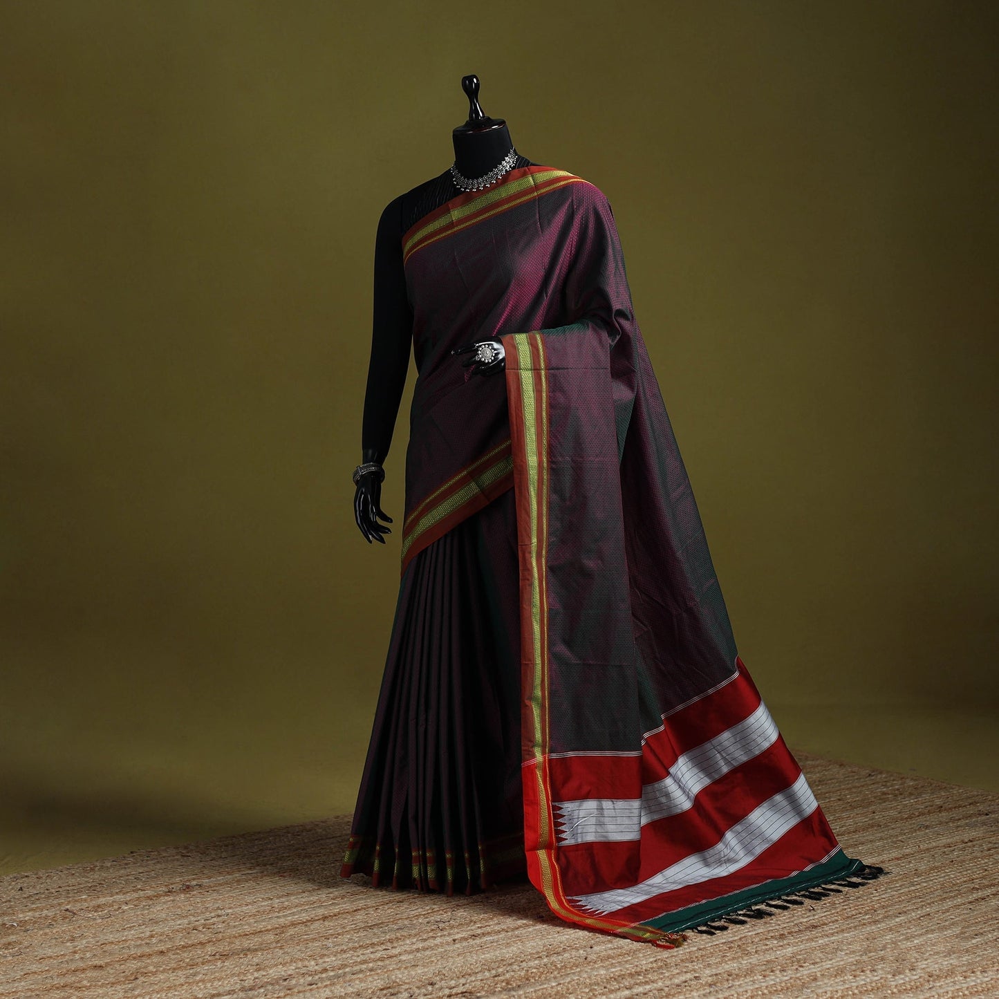 Silk cotton khun saree with ilkal pallu chikki paras border