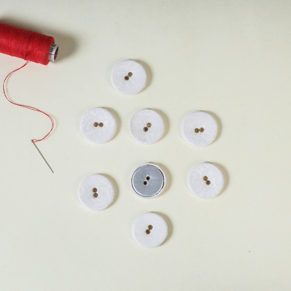 Buttonbaaz Handmade Fabric Button