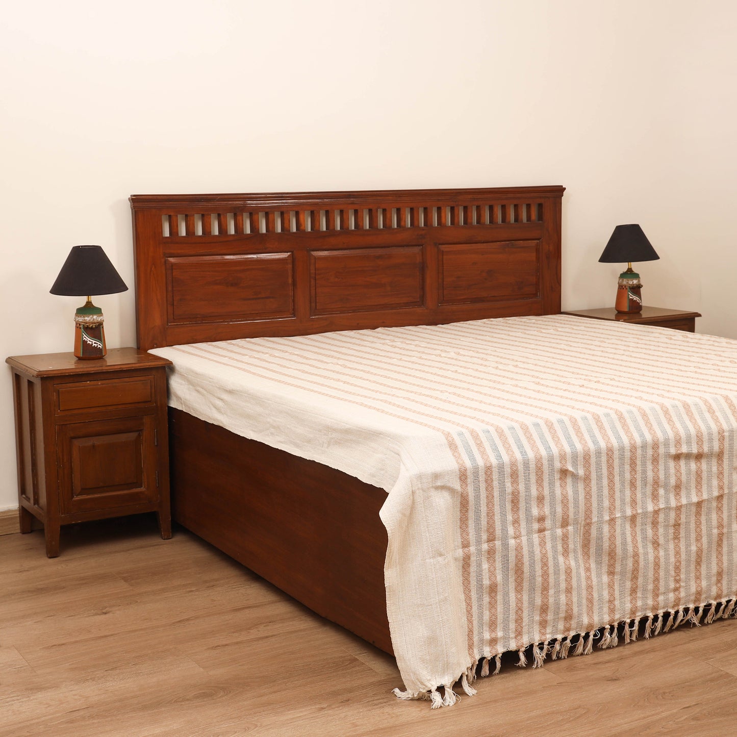 Bijnor Pure Handloom Cotton Double Bed Sheet (108 x 90 in) 29