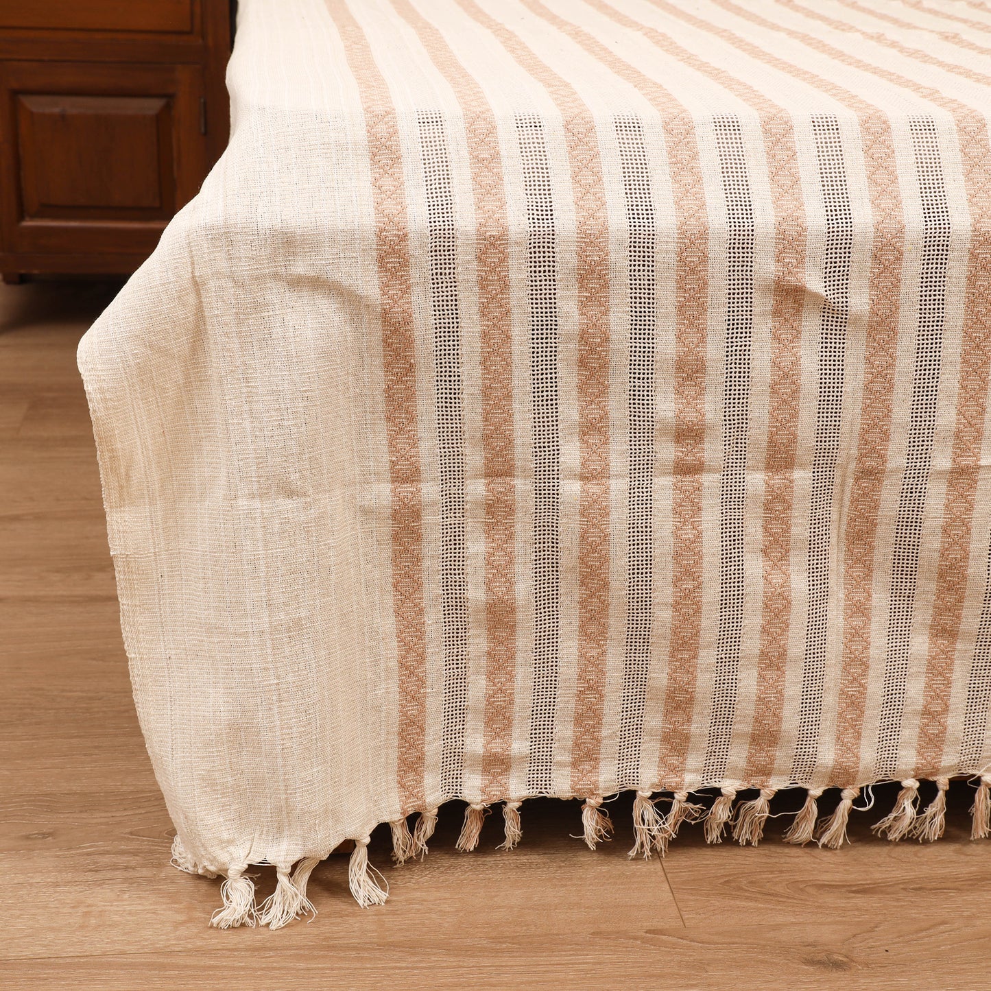 Bijnor Pure Handloom Cotton Double Bed Sheet (108 x 90 in) 29