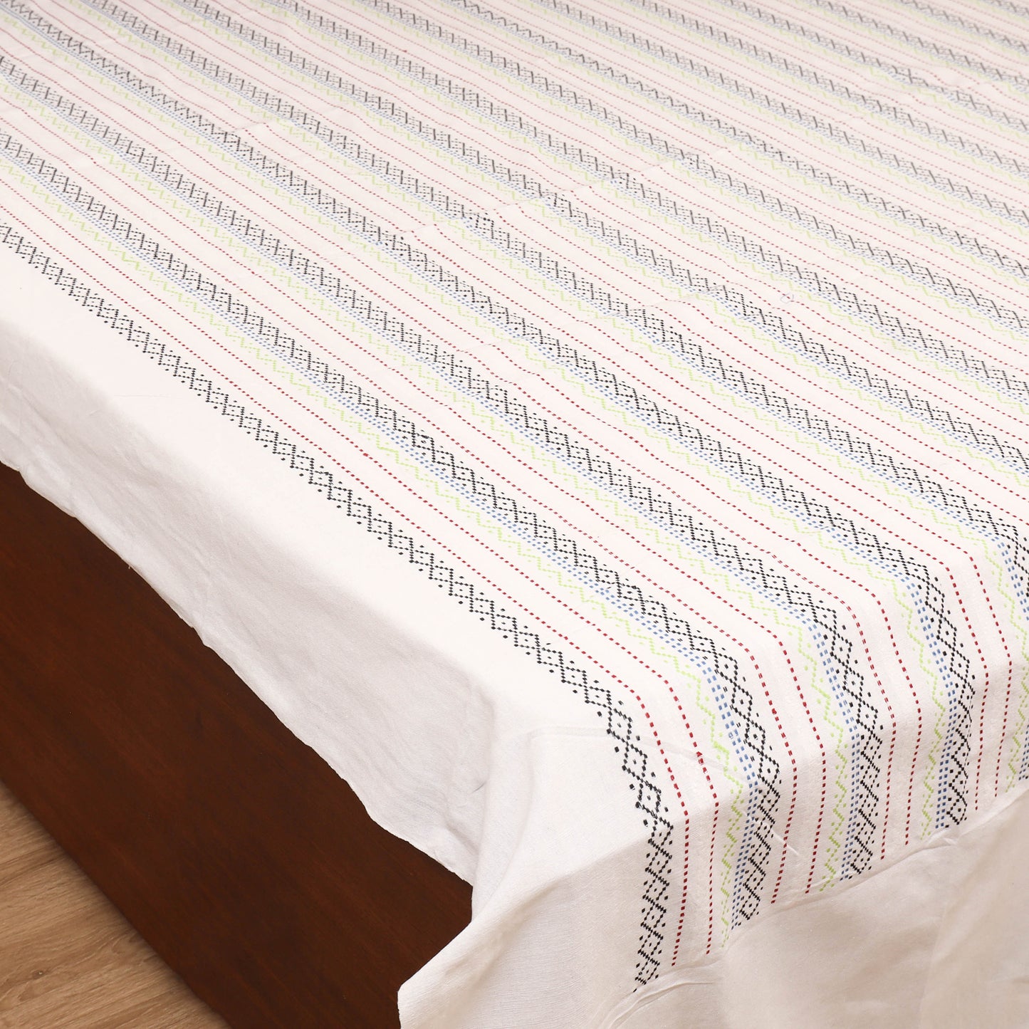 Bijnor Pure Handloom Cotton Double Bed Sheet (108 x 90 in) 31