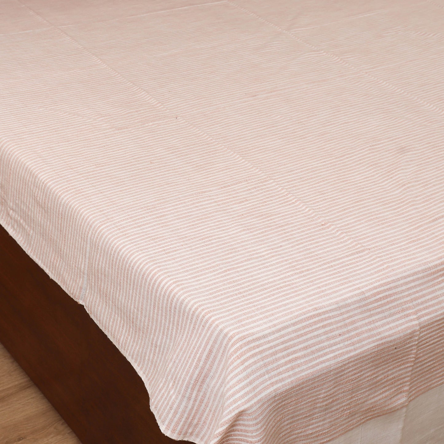 Bijnor Pure Handloom Cotton Double Bed Sheet (108 x 90 in) 37