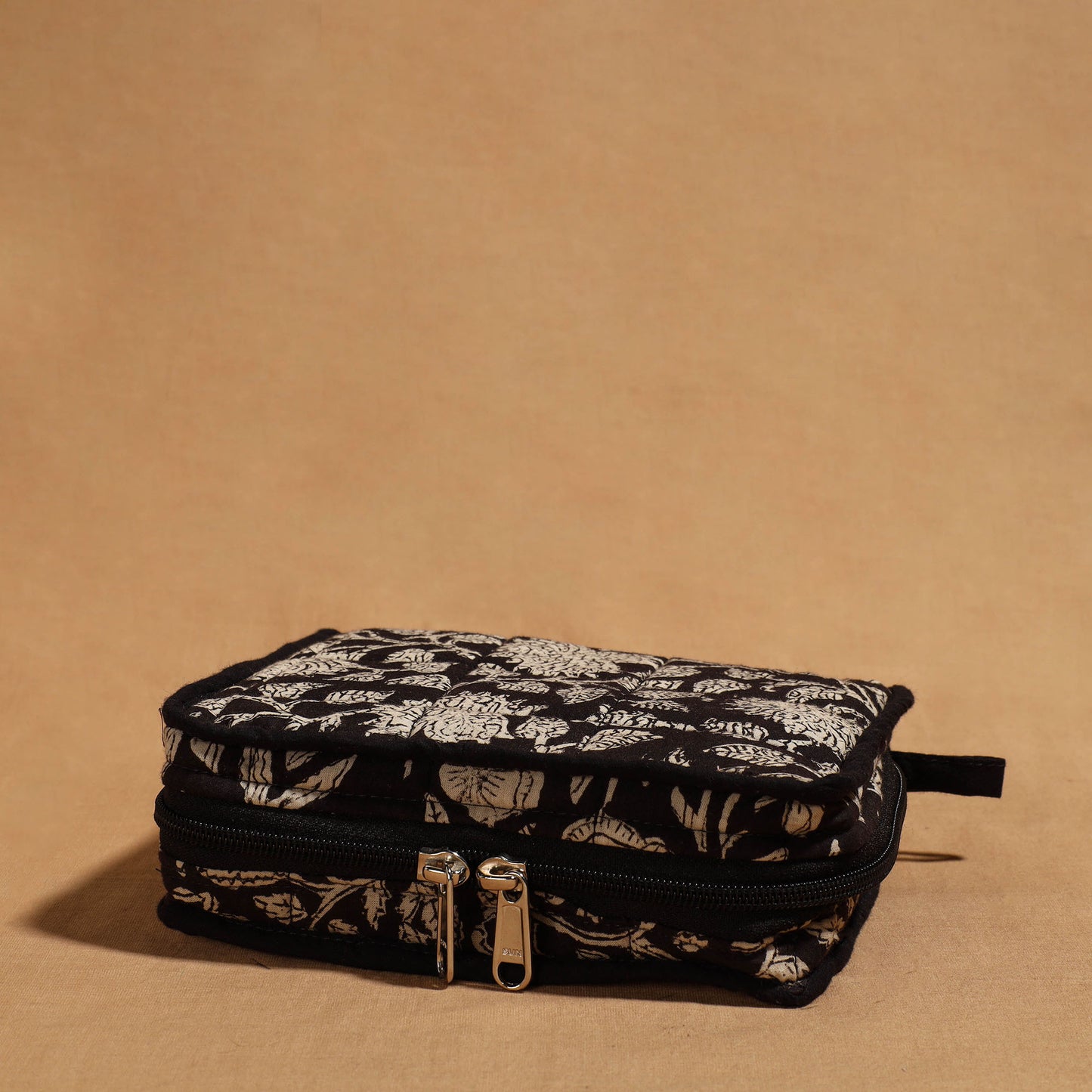 Black Handmade 4 Pockets Cotton Jewelry Bag 07