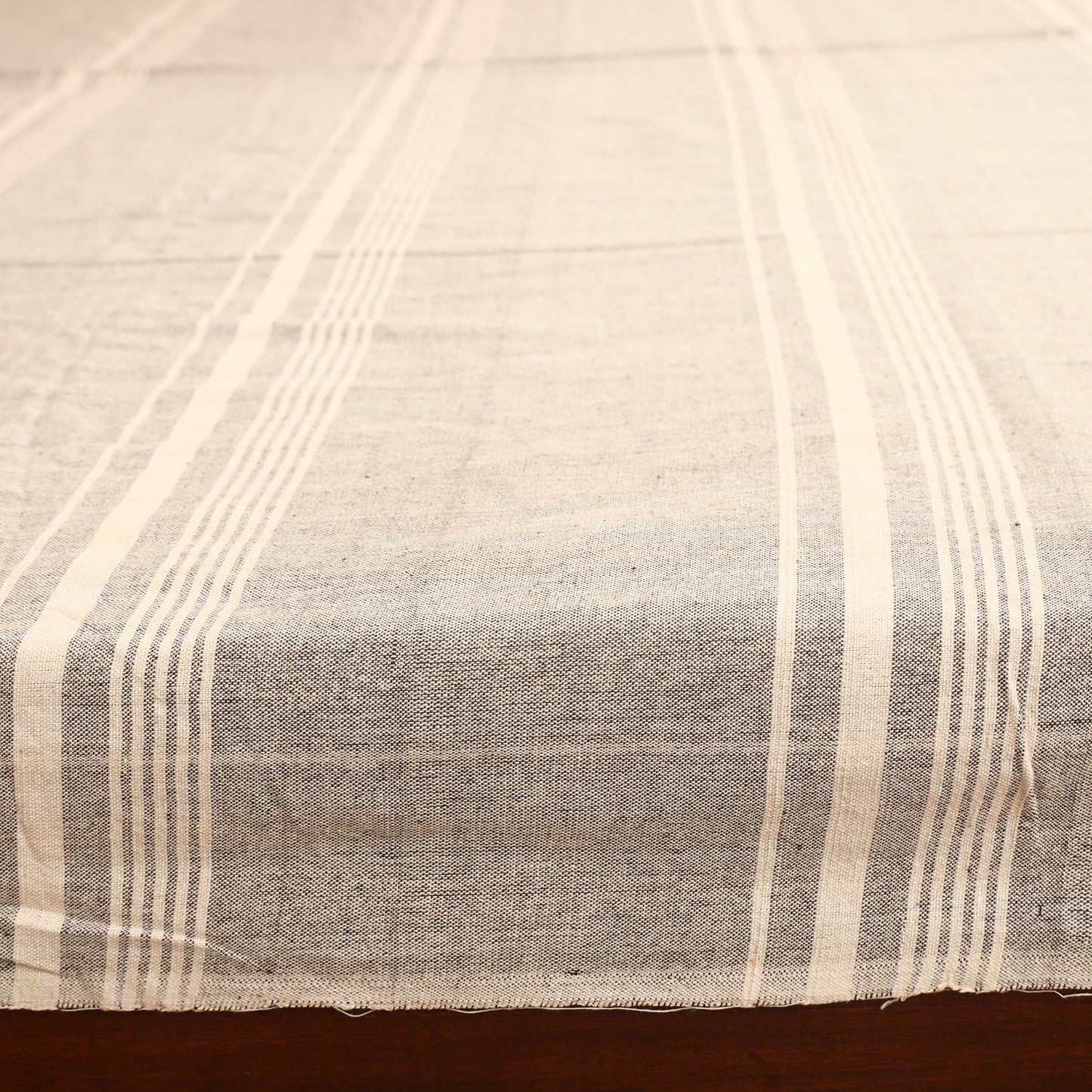 Bijnor Pure Handloom Cotton Double Bed Sheet (108 x 90 in) 46