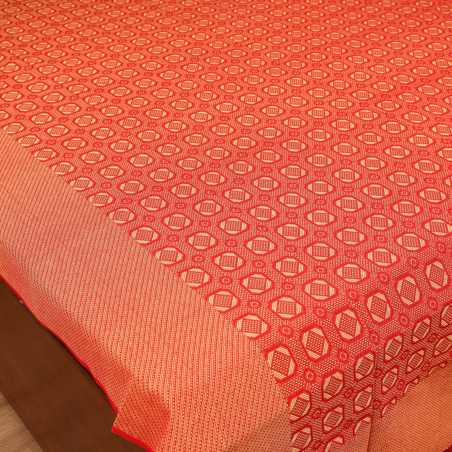 Bijnor Pure Handloom Cotton Double Bed Sheet (96 x 76 in) 67