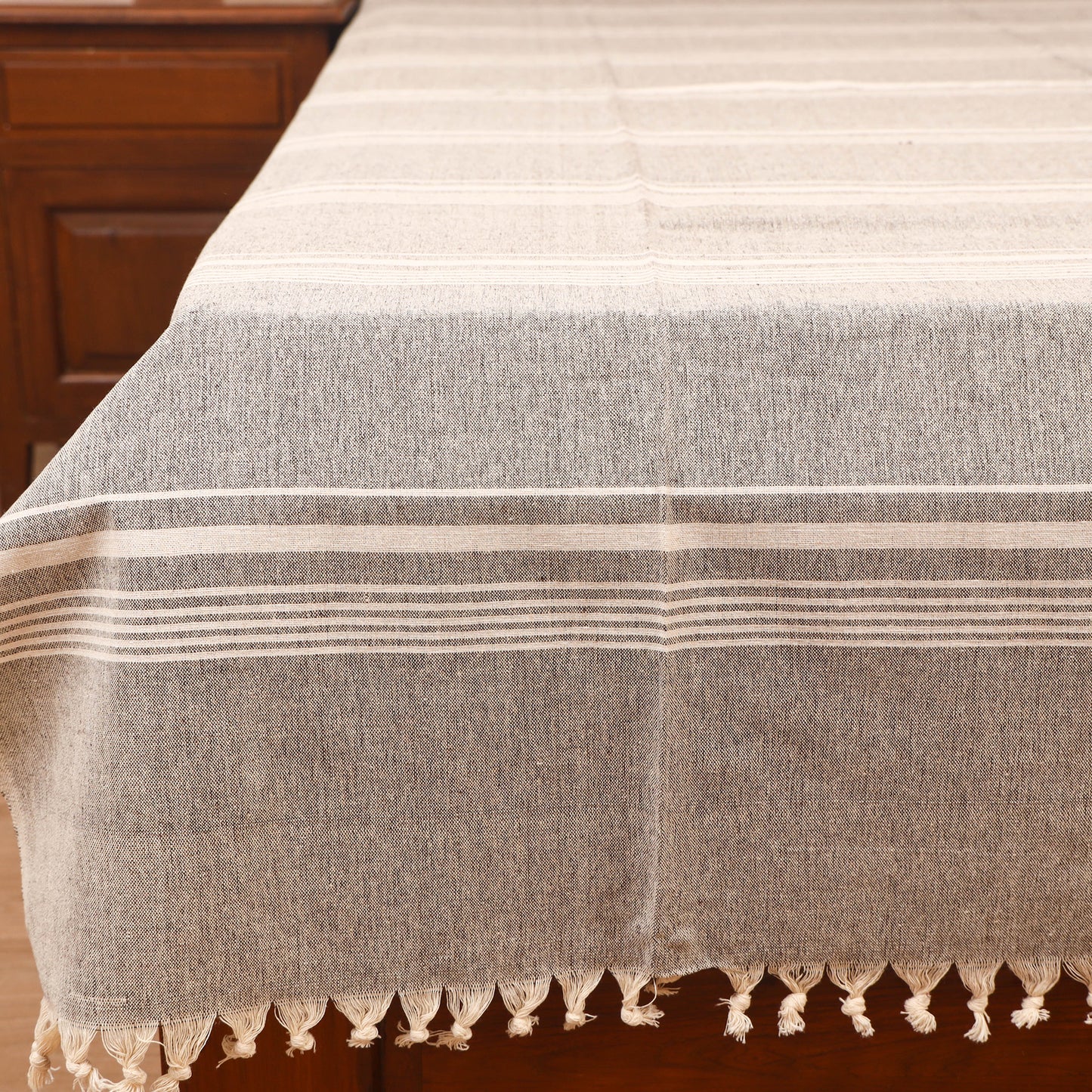 Bijnor Pure Handloom Cotton Single Bed Sheet (90 x 60 in) 92