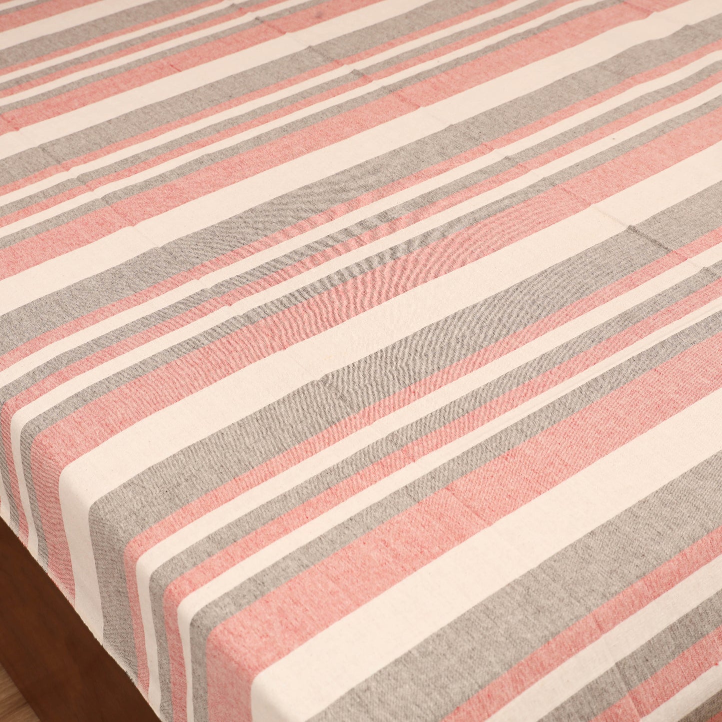 Bijnor Pure Handloom Cotton Single Bed Sheet (90 x 60 in) 96