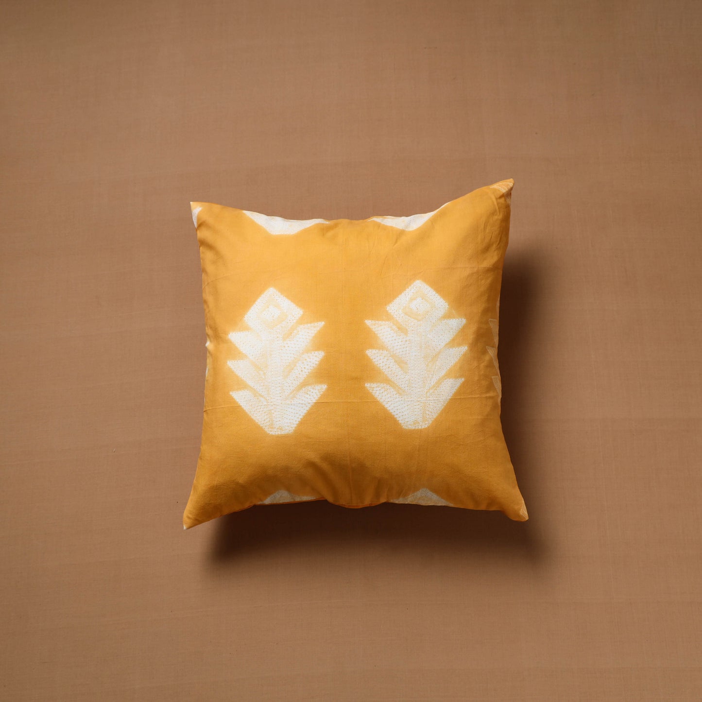Shibori Tie-Dye Cushion Cover (16 x 16 in) 17