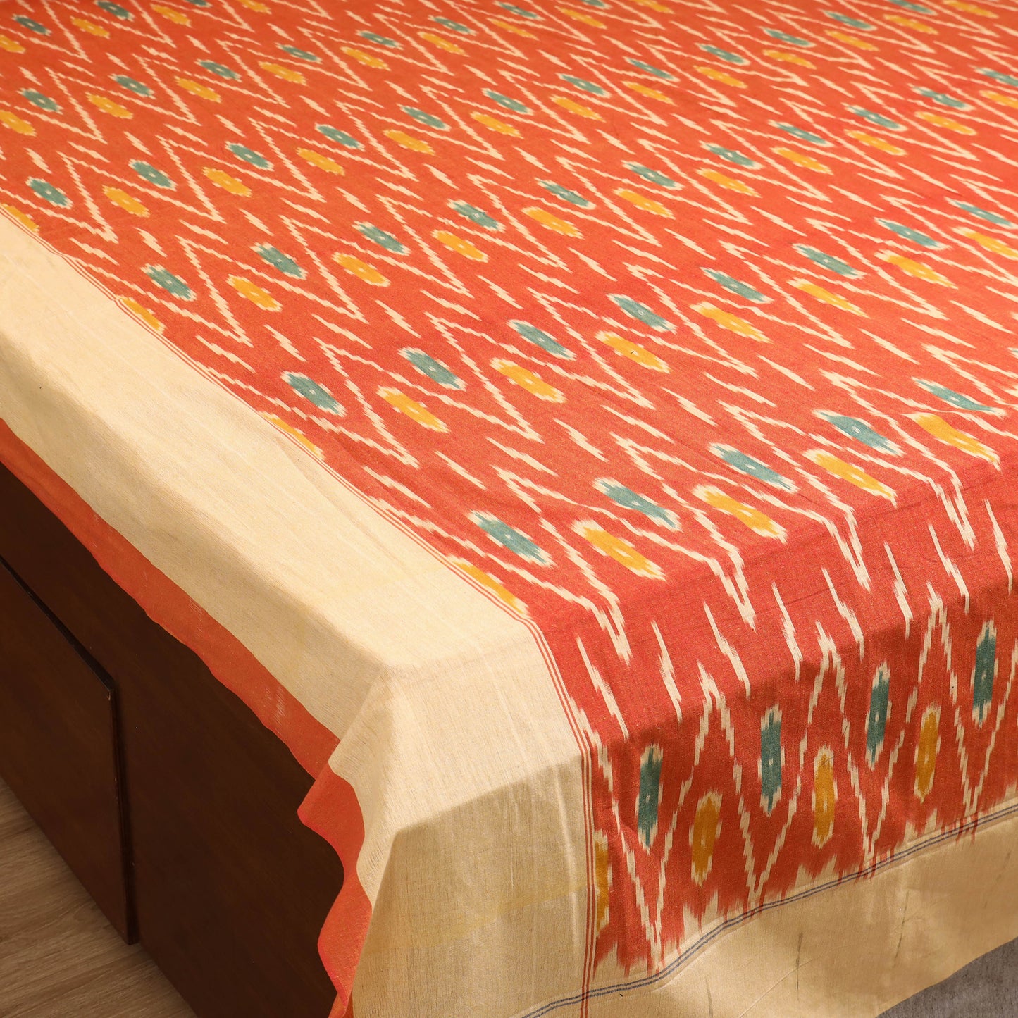 Pochampally Ikat Weave Cotton Double Bedsheet Set (108 x 90 in) 26