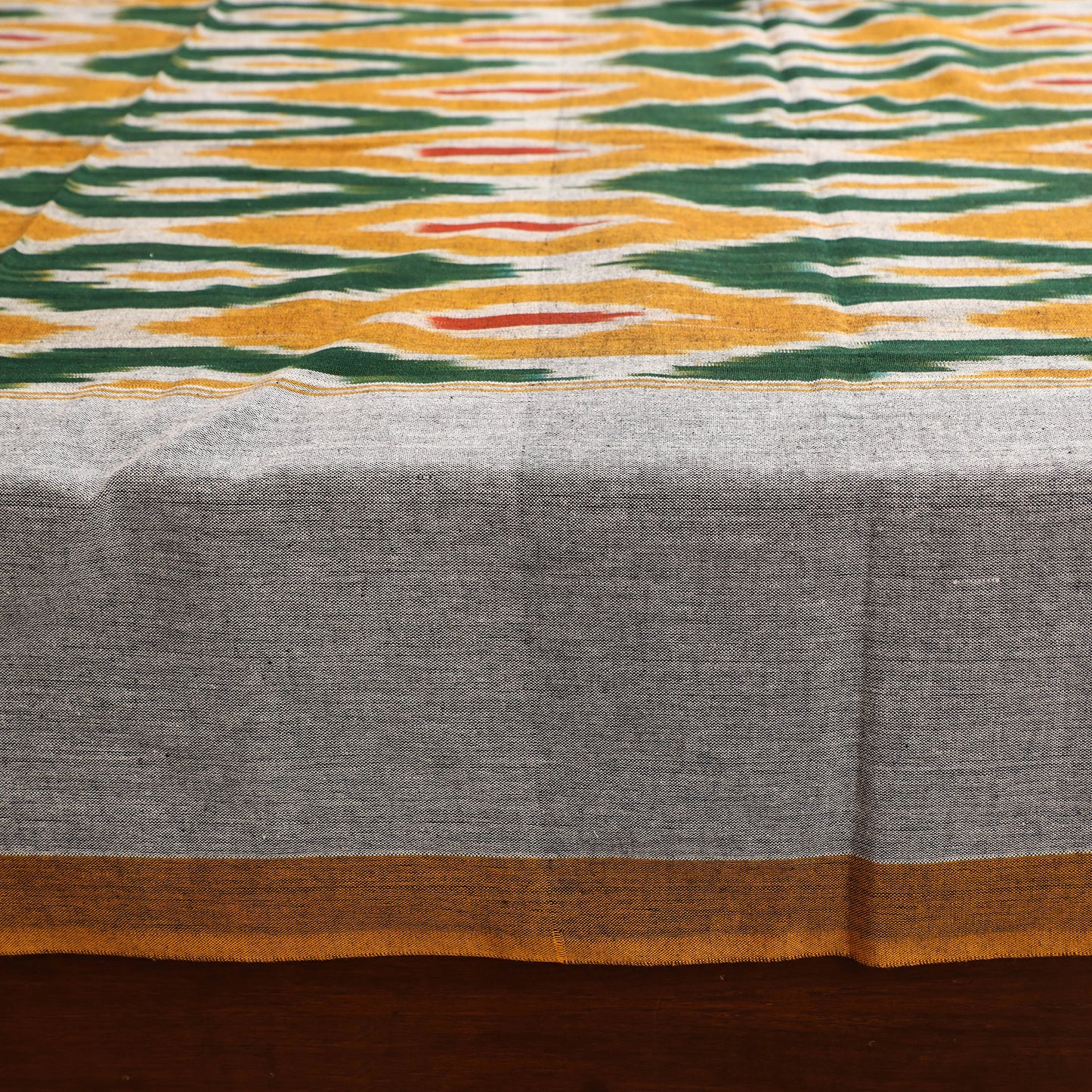 Pochampally Ikat Weave Cotton Double Bedsheet Set (108 x 90 in) 32