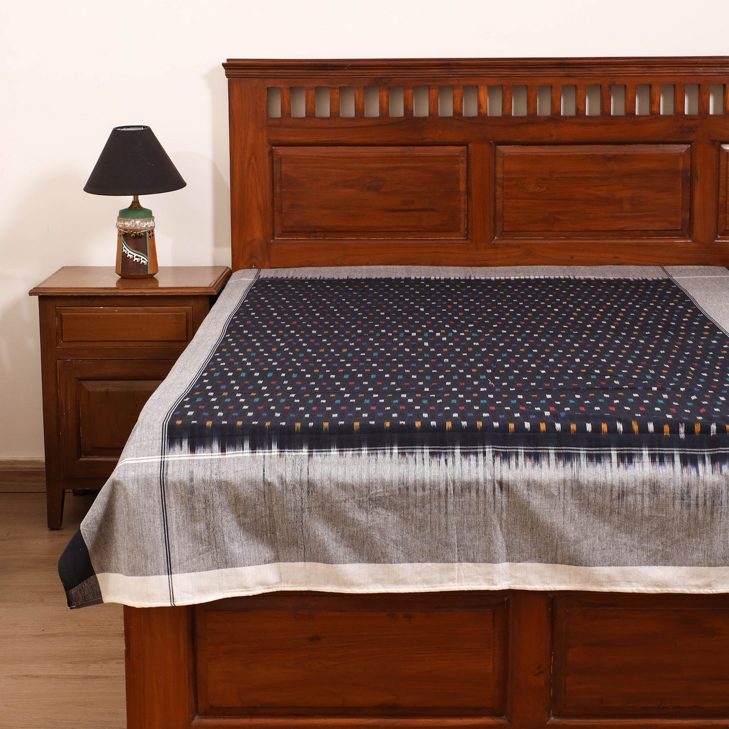 Pochampally Ikat Weave Cotton Single Bedsheet (90 x 60 in) 17
