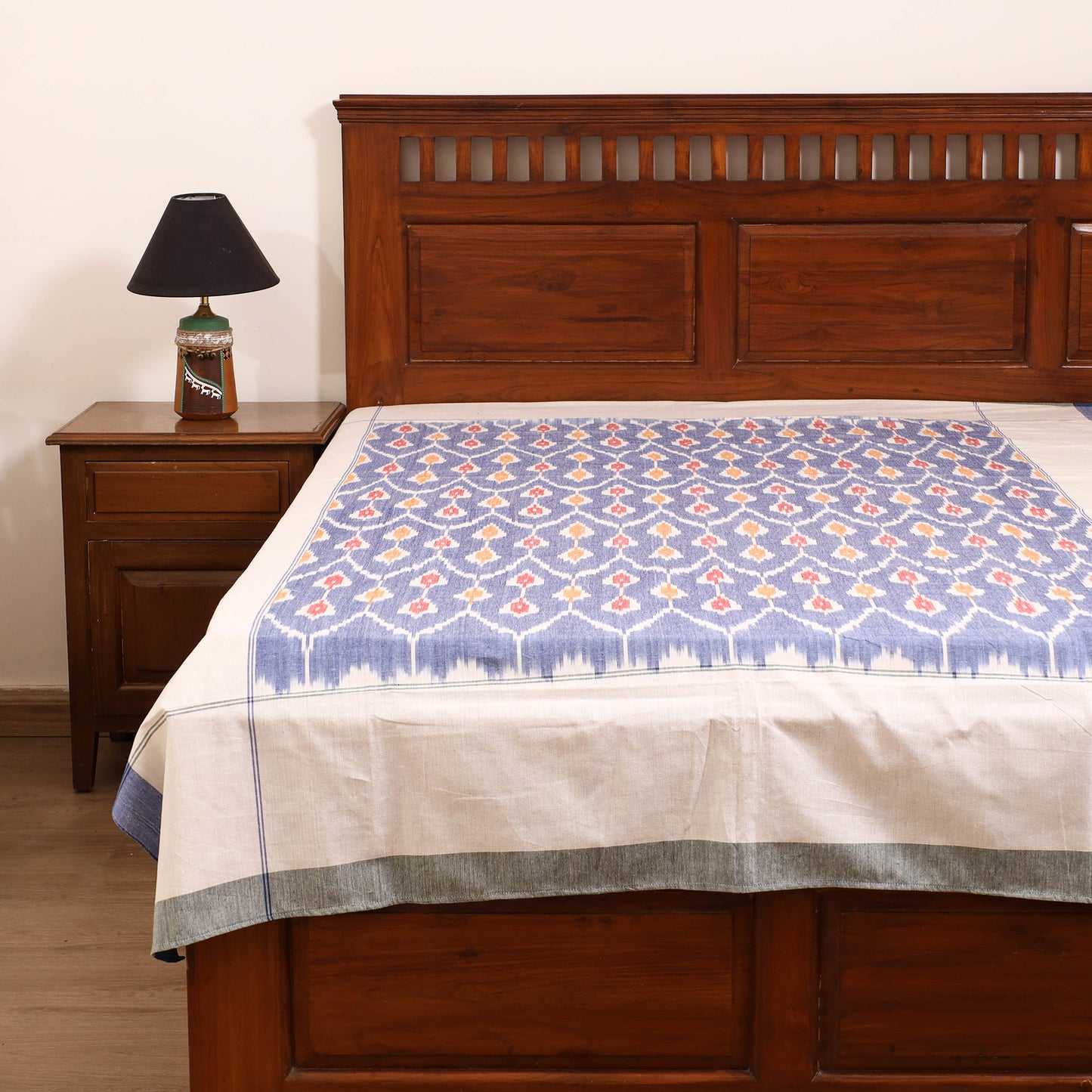 Pochampally Ikat Weave Cotton Single Bedsheet (90 x 60 in) 18