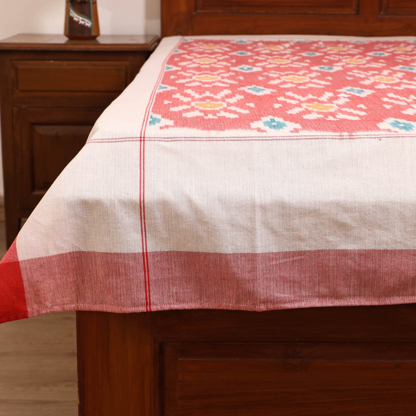 Pochampally Ikat Weave Cotton Single Bedsheet (90 x 60 in) 22