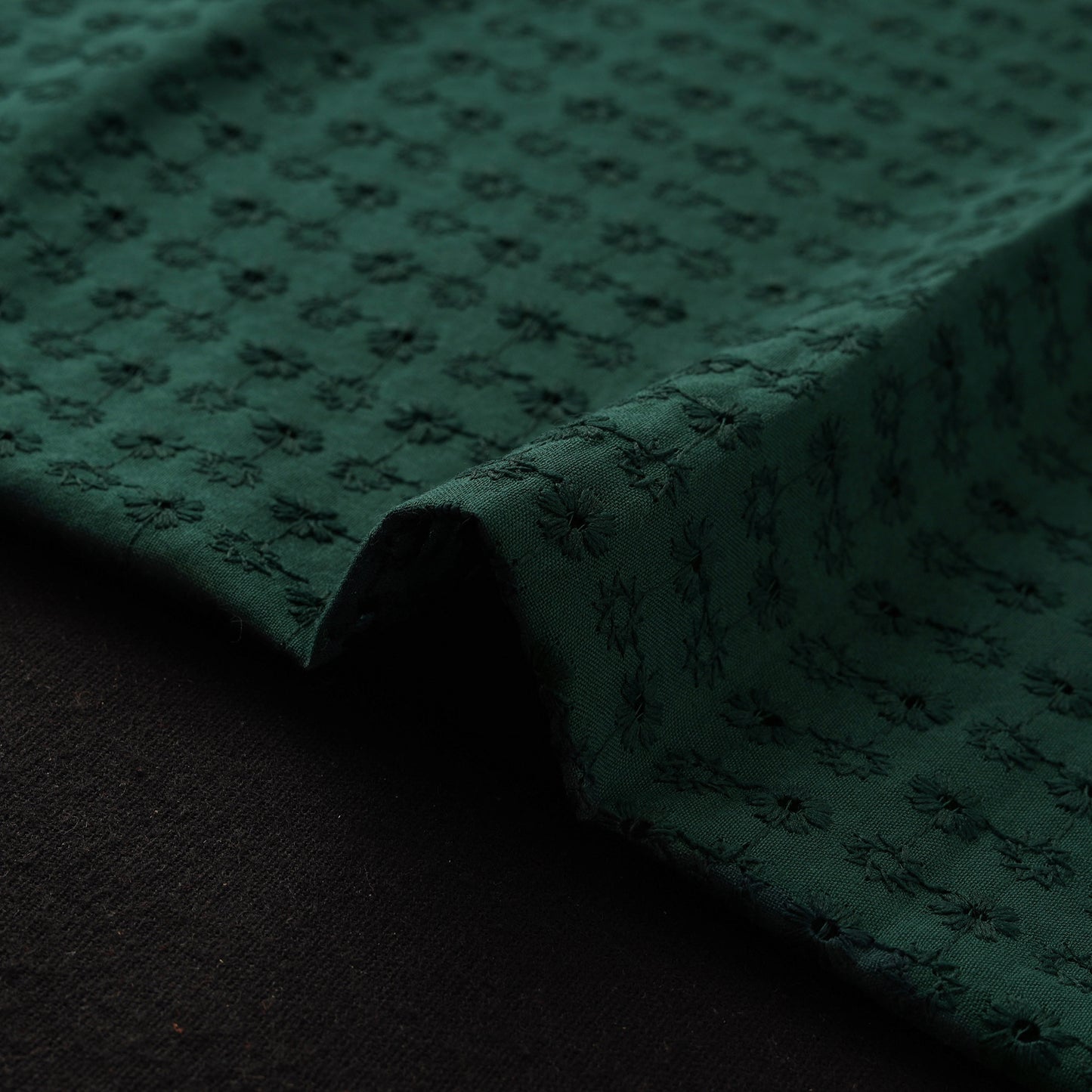 Floral Embroidered Cotton Hakoba Fabric 06
