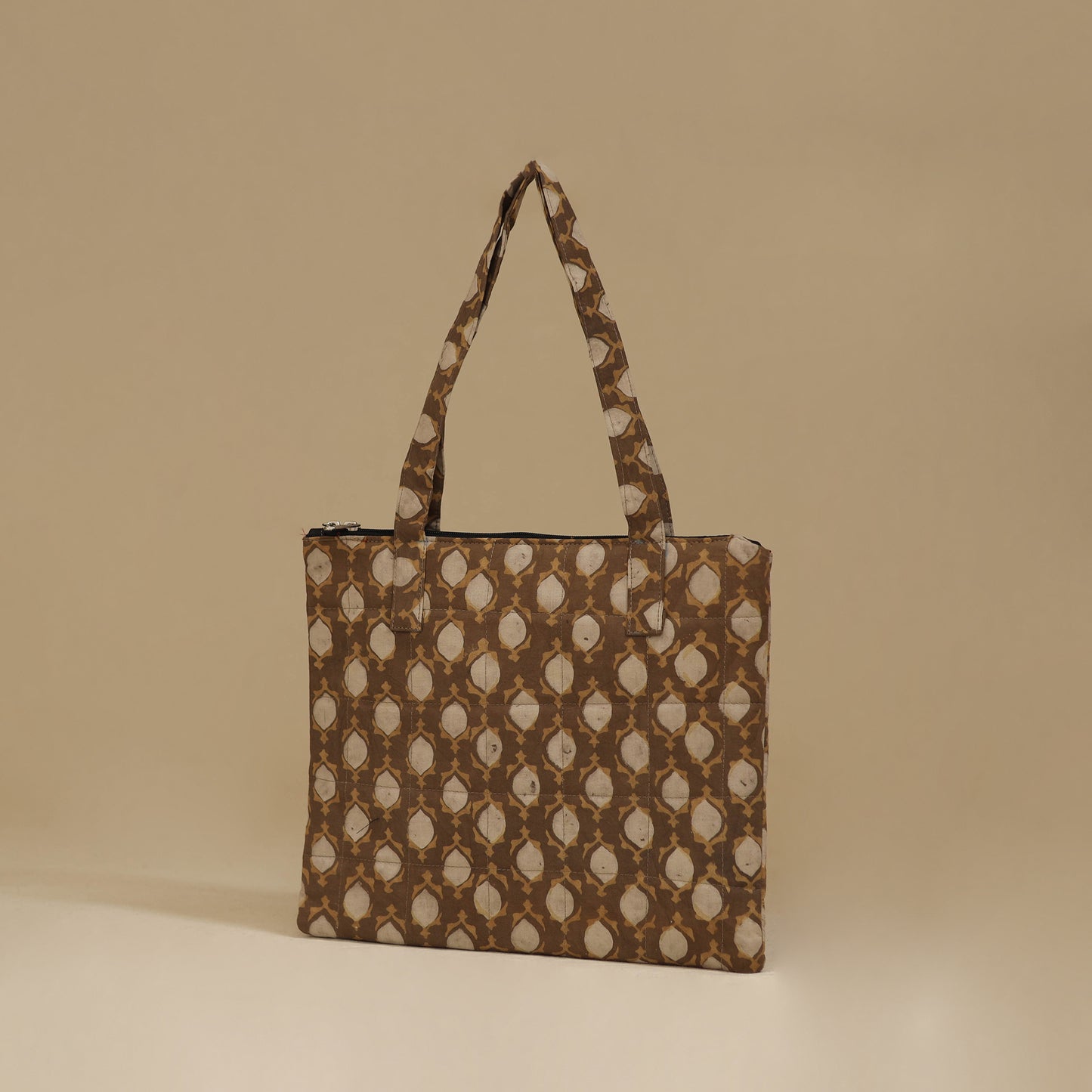 Handcrafted Cotton Quilted Handbag 08