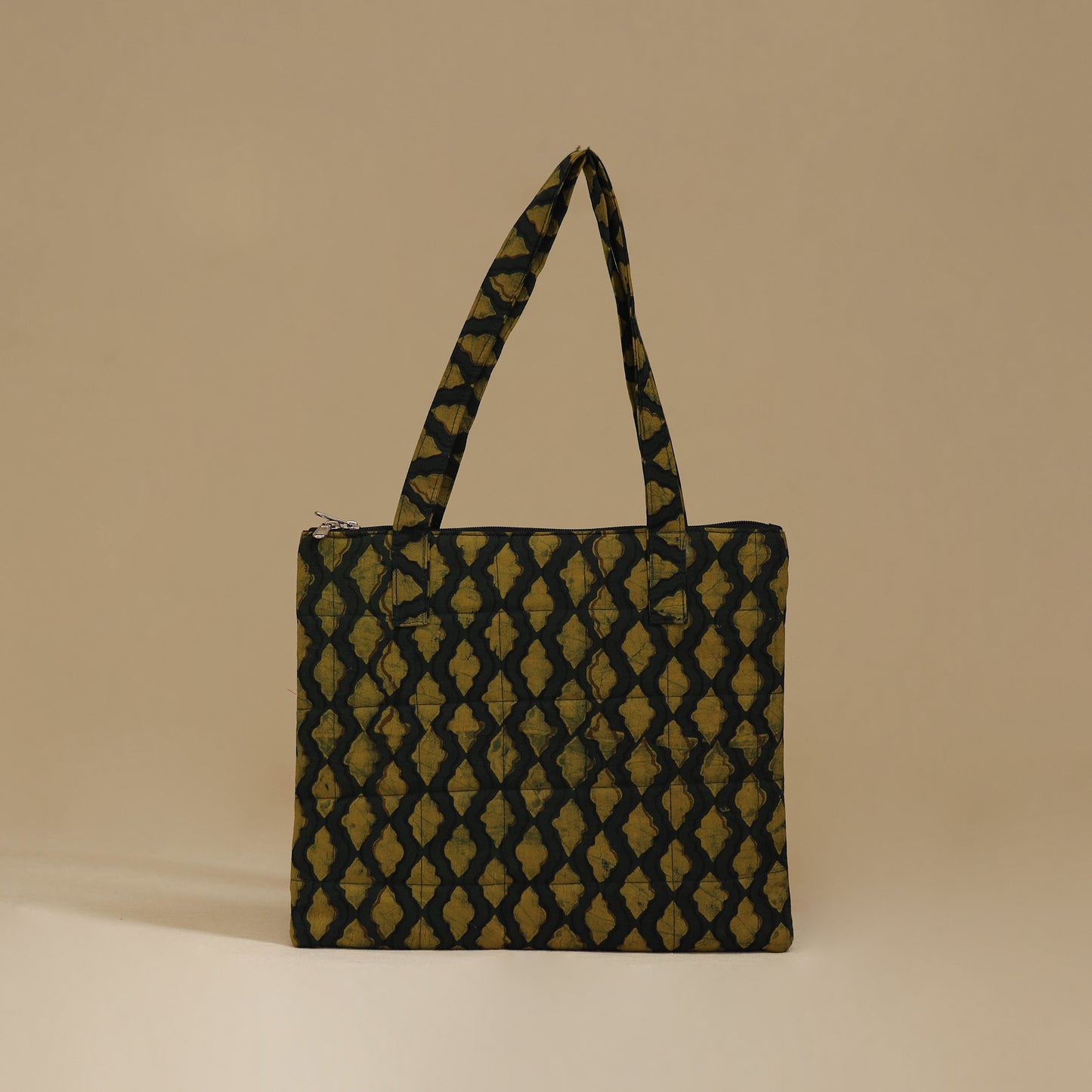 Handcrafted Cotton Quilted Handbag 09