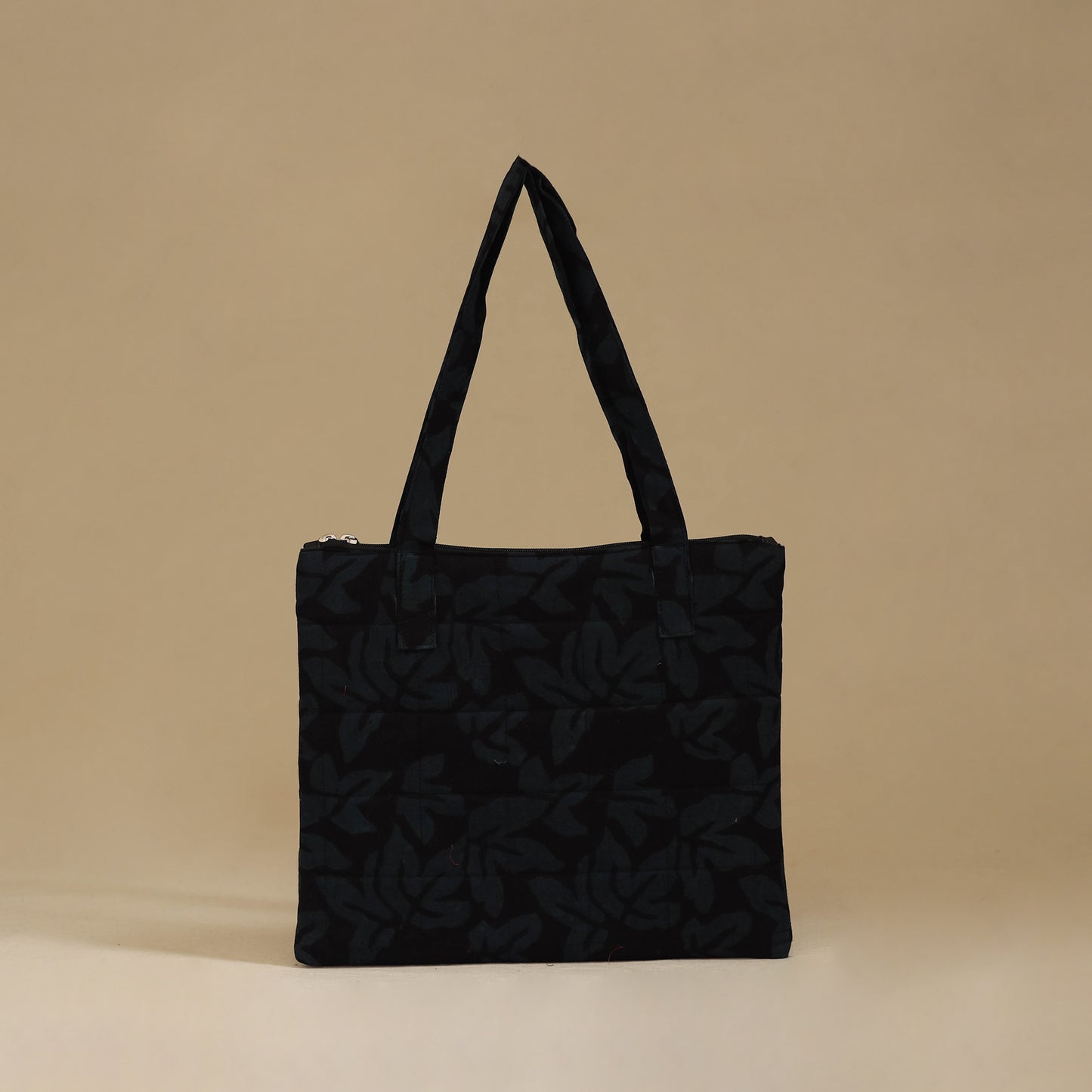 Handcrafted Cotton Quilted Handbag 22